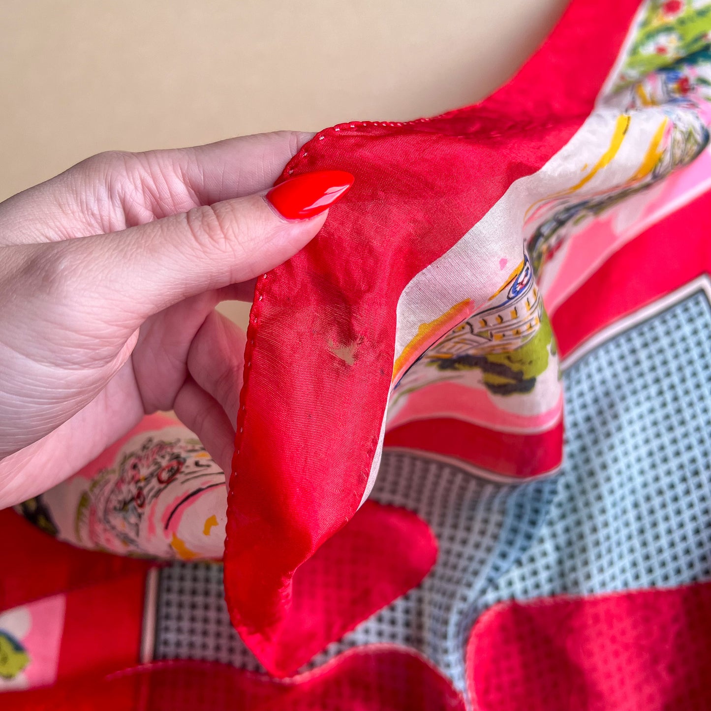 Sheer 1950s Red and Pink Landscape Print Silk Scarf