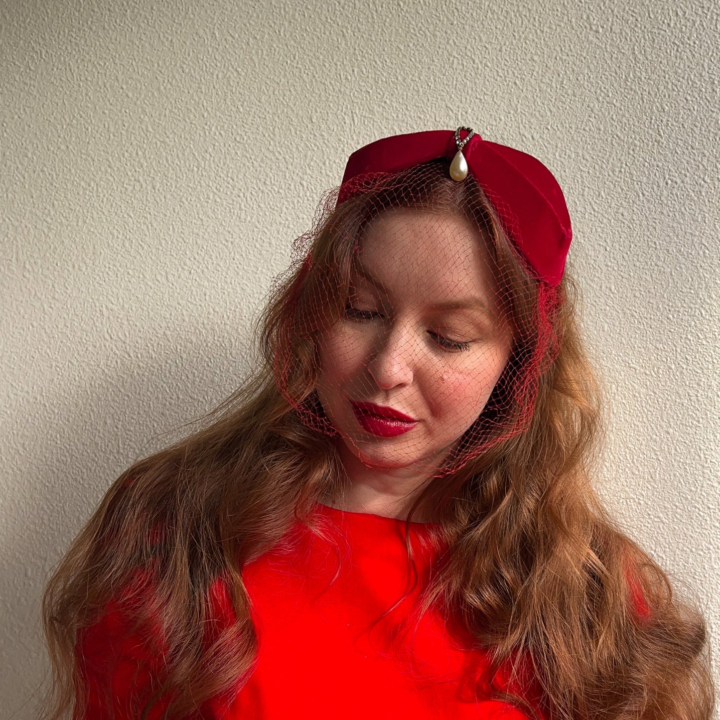 1950s Red Velvet Headband With Tear-Drop Pearl and Netting