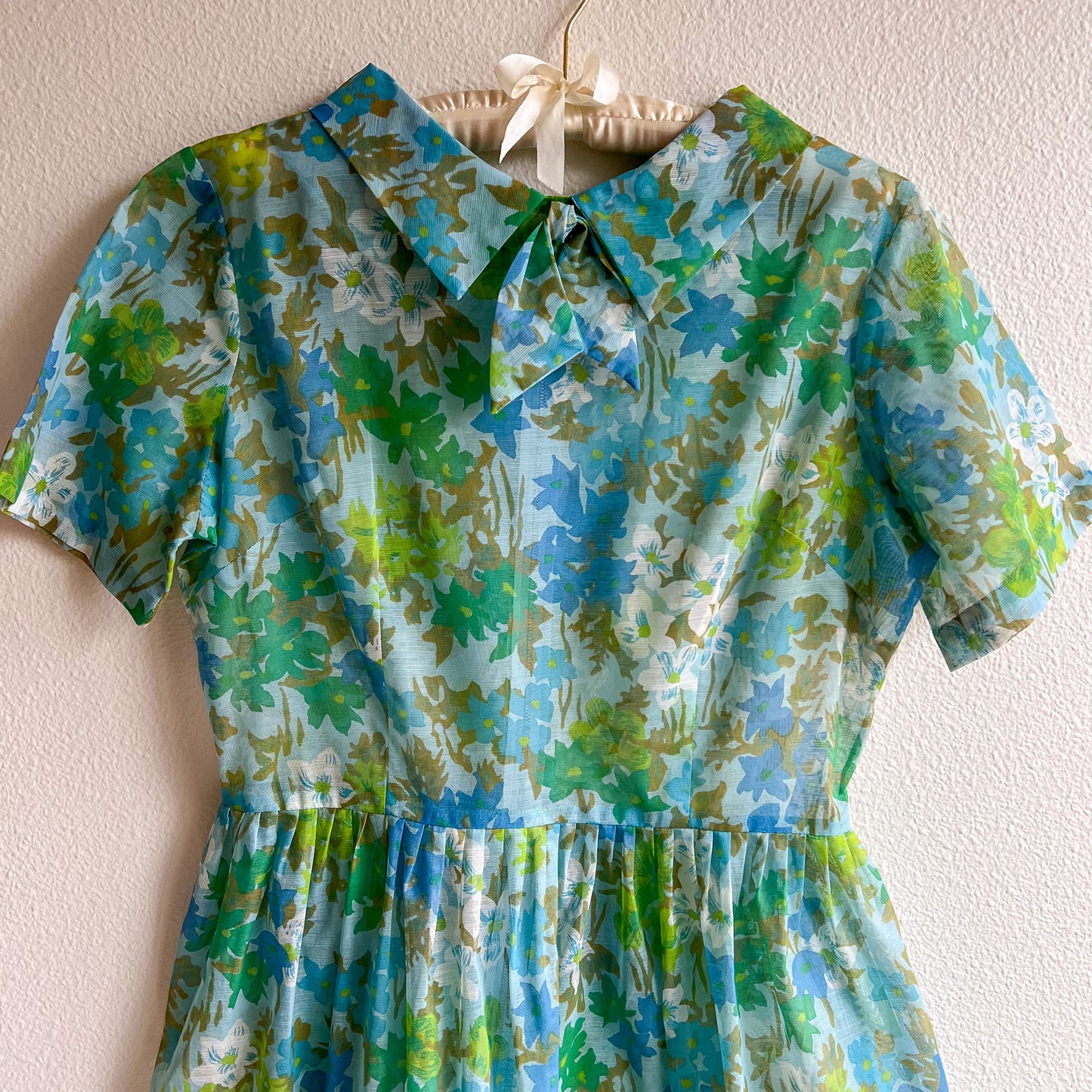1950s Sheer Blue and Green Floral Print Dress (L)