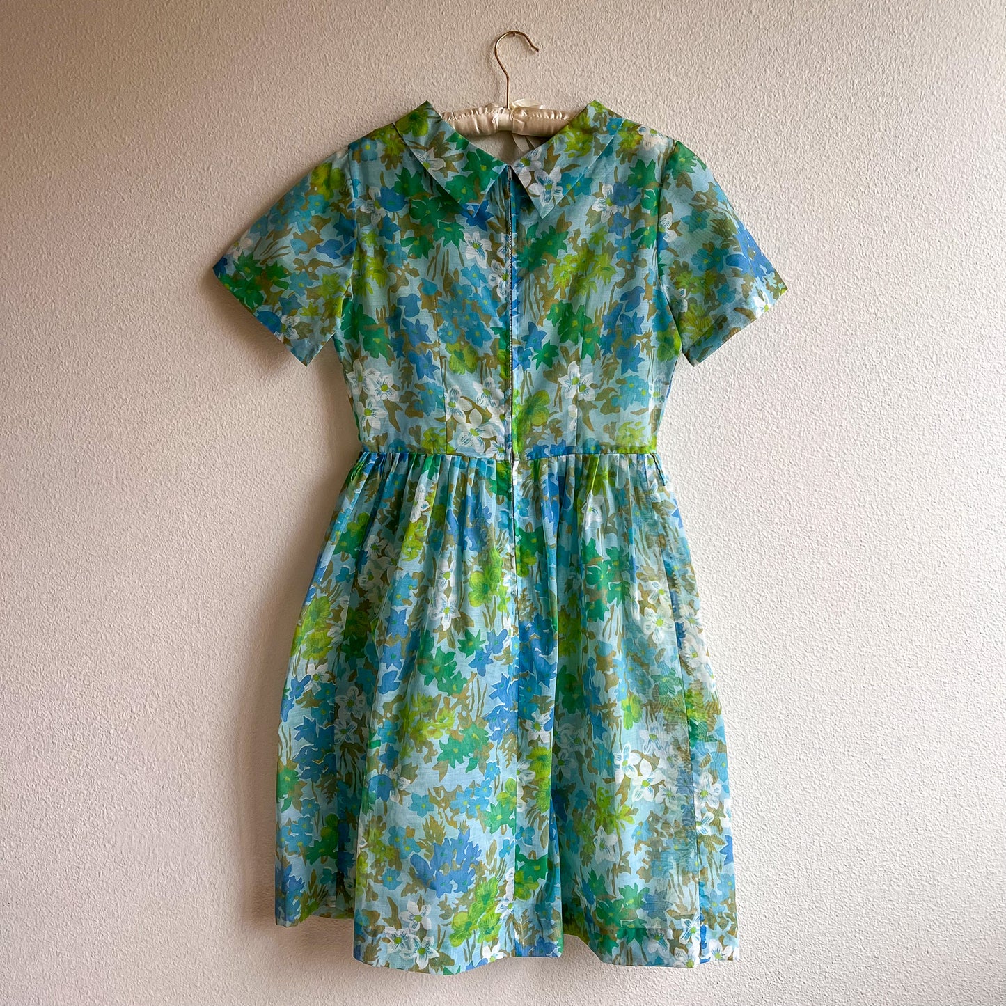 1950s Sheer Blue and Green Floral Print Dress (L)