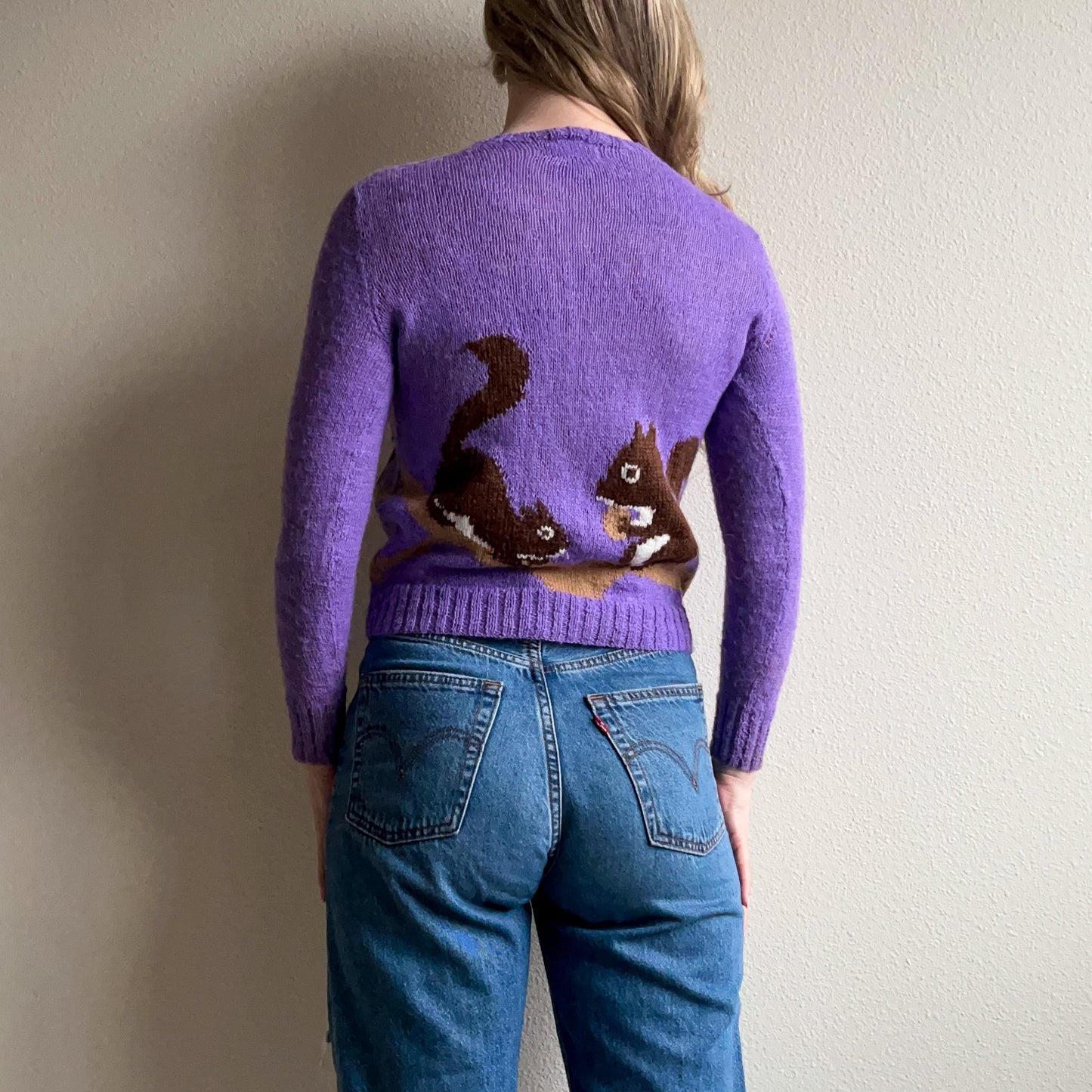 1950s Handknit Squirrel Purple Cardigan (XS/S)