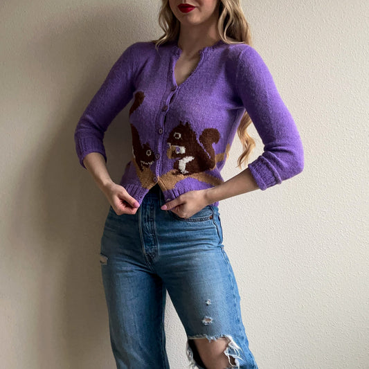 1950s Handknit Squirrel Purple Cardigan (XS/S)