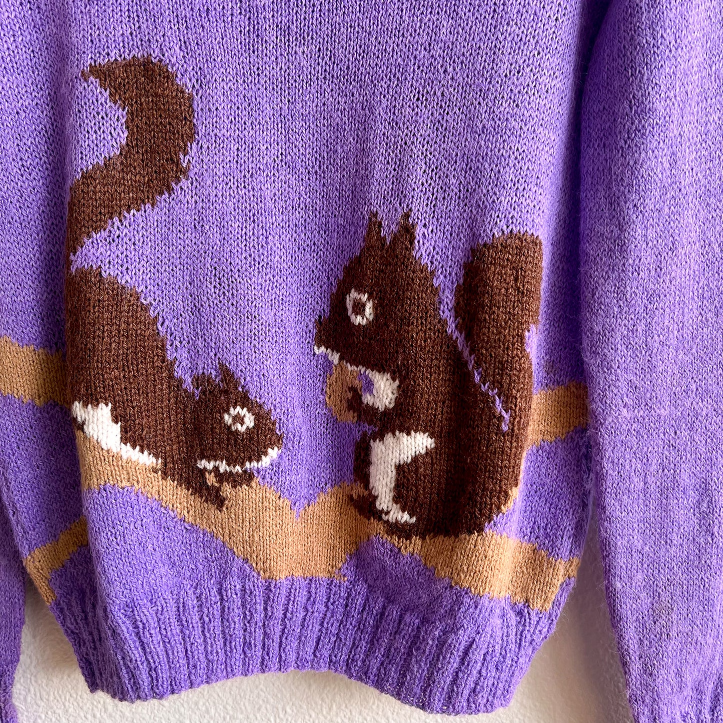1950s Handknit Squirrel Purple Cardigan (XS/S)