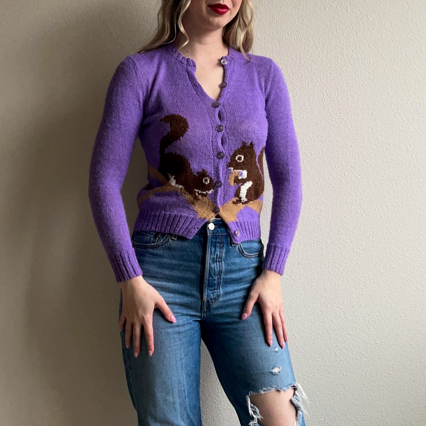 1950s Handknit Squirrel Purple Cardigan (XS/S)
