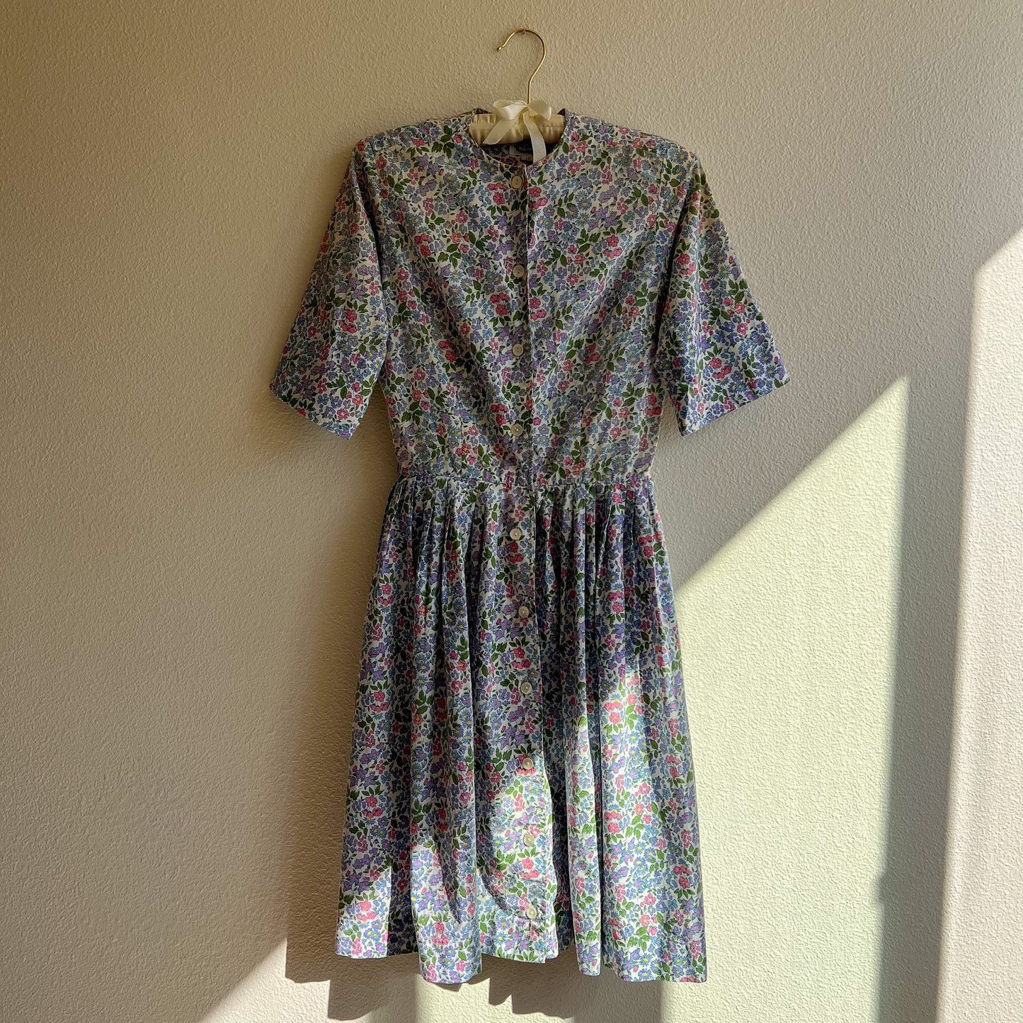 1950s Summer Dress With Purple Daisy Print (XS)