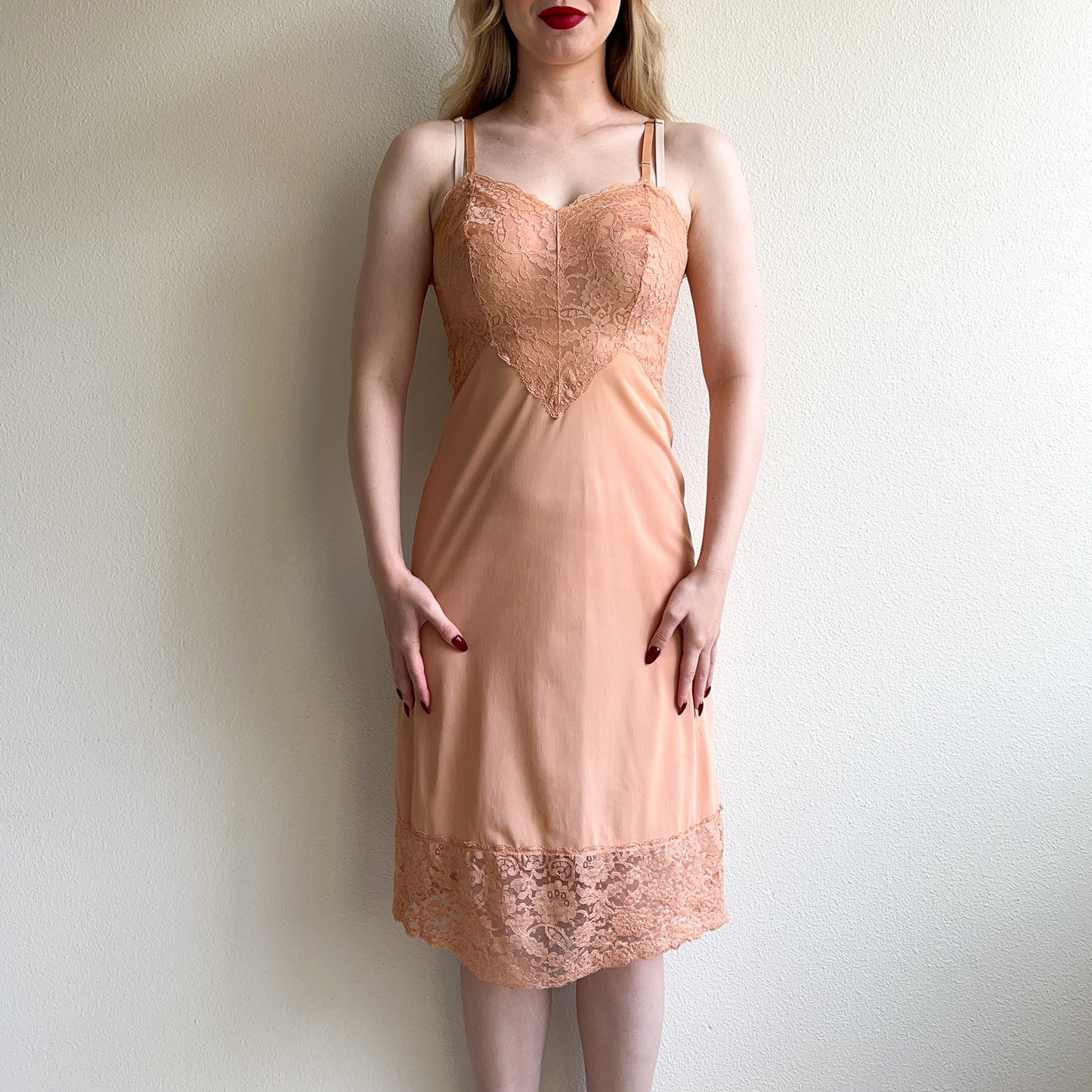 1950s Warm Taupe Lace Slip Dress (XS/S)