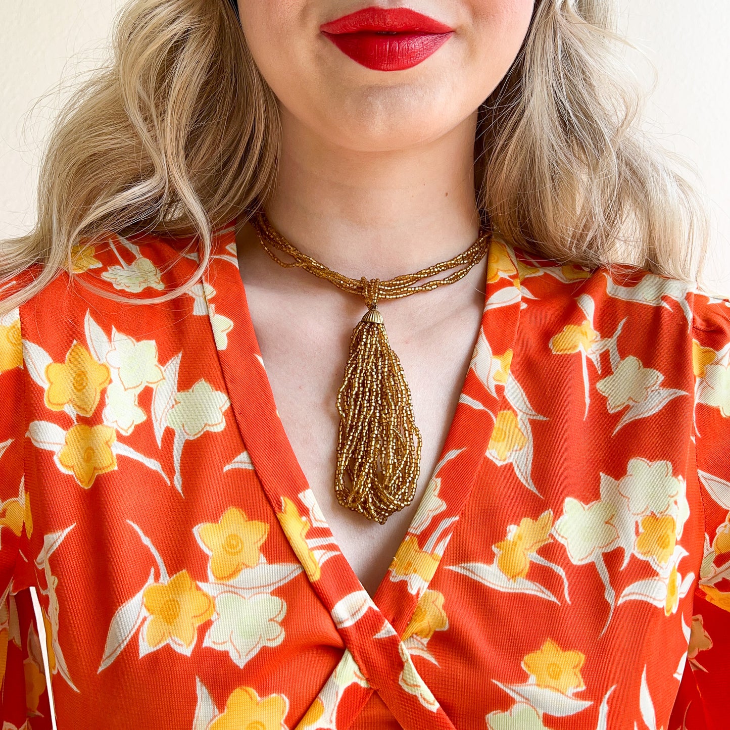 1960s Amber Beaded Lariat Necklace