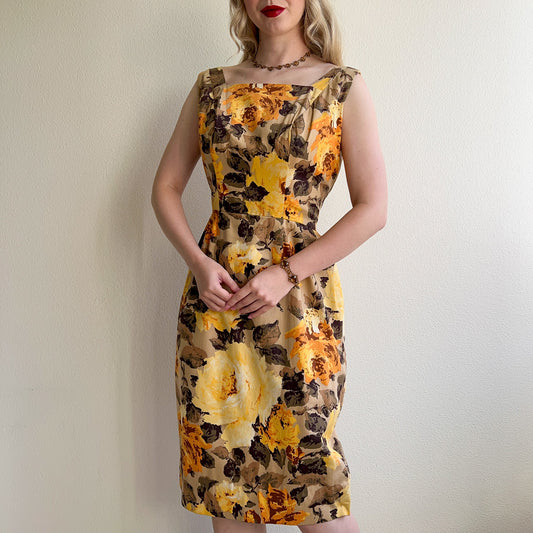 1960s Autumnal Blooming Roses Print Dress (M/L)