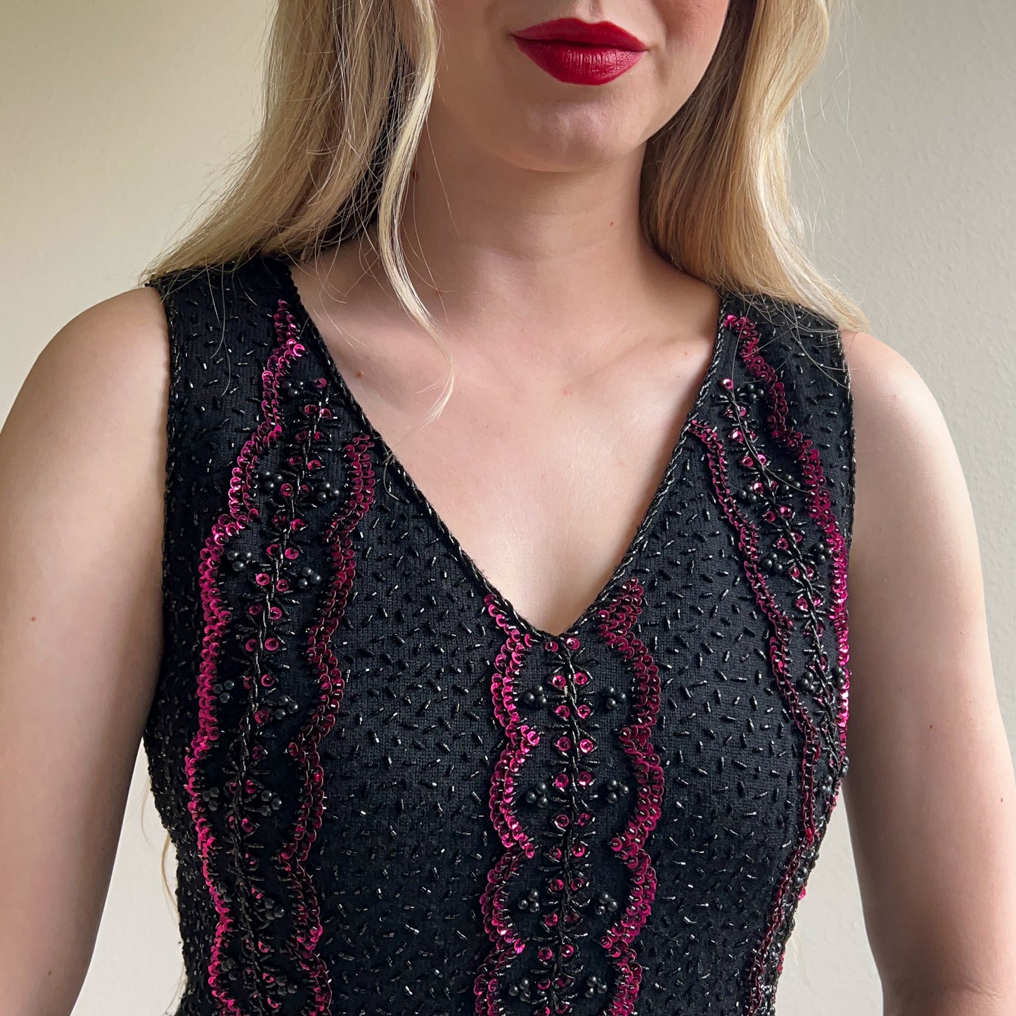 Stunning 1960s Black Knit Top With Purple Sequins (M)