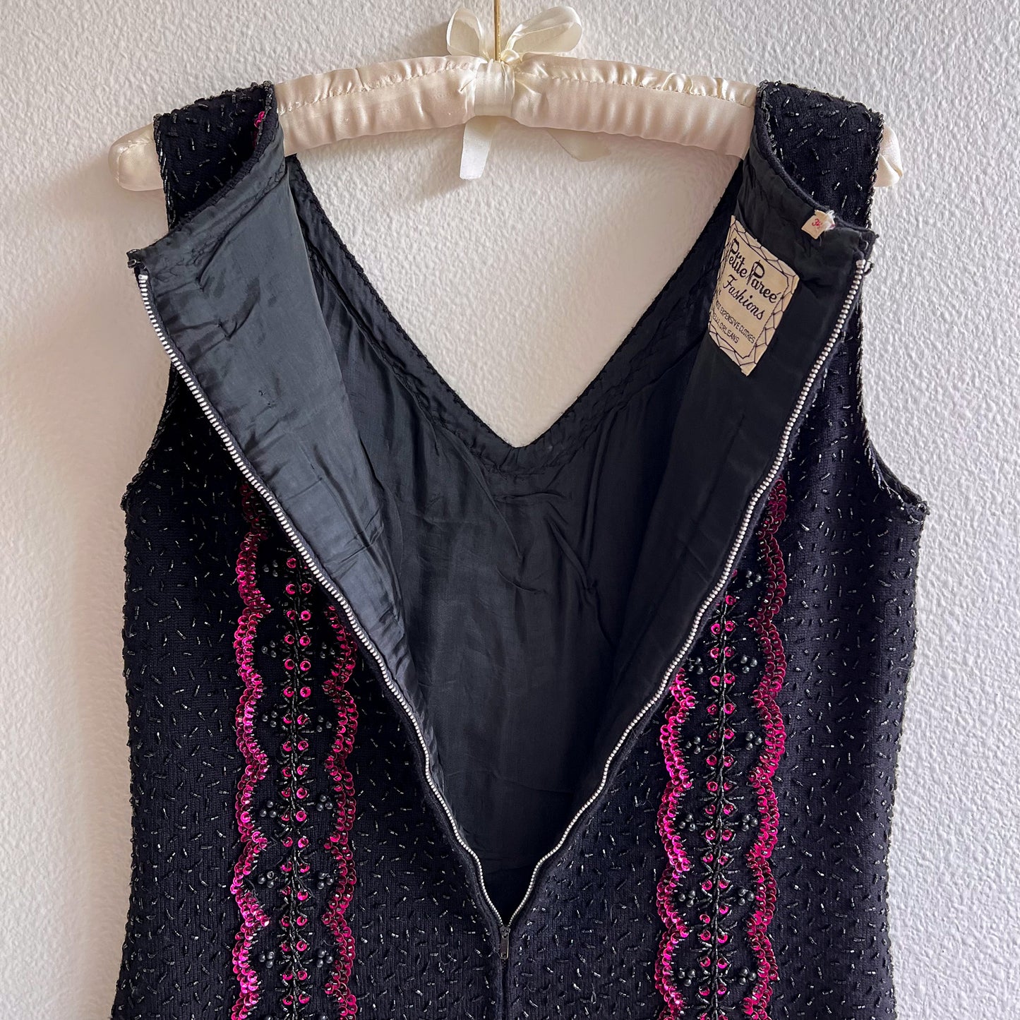 Stunning 1960s Black Knit Top With Purple Sequins (M)