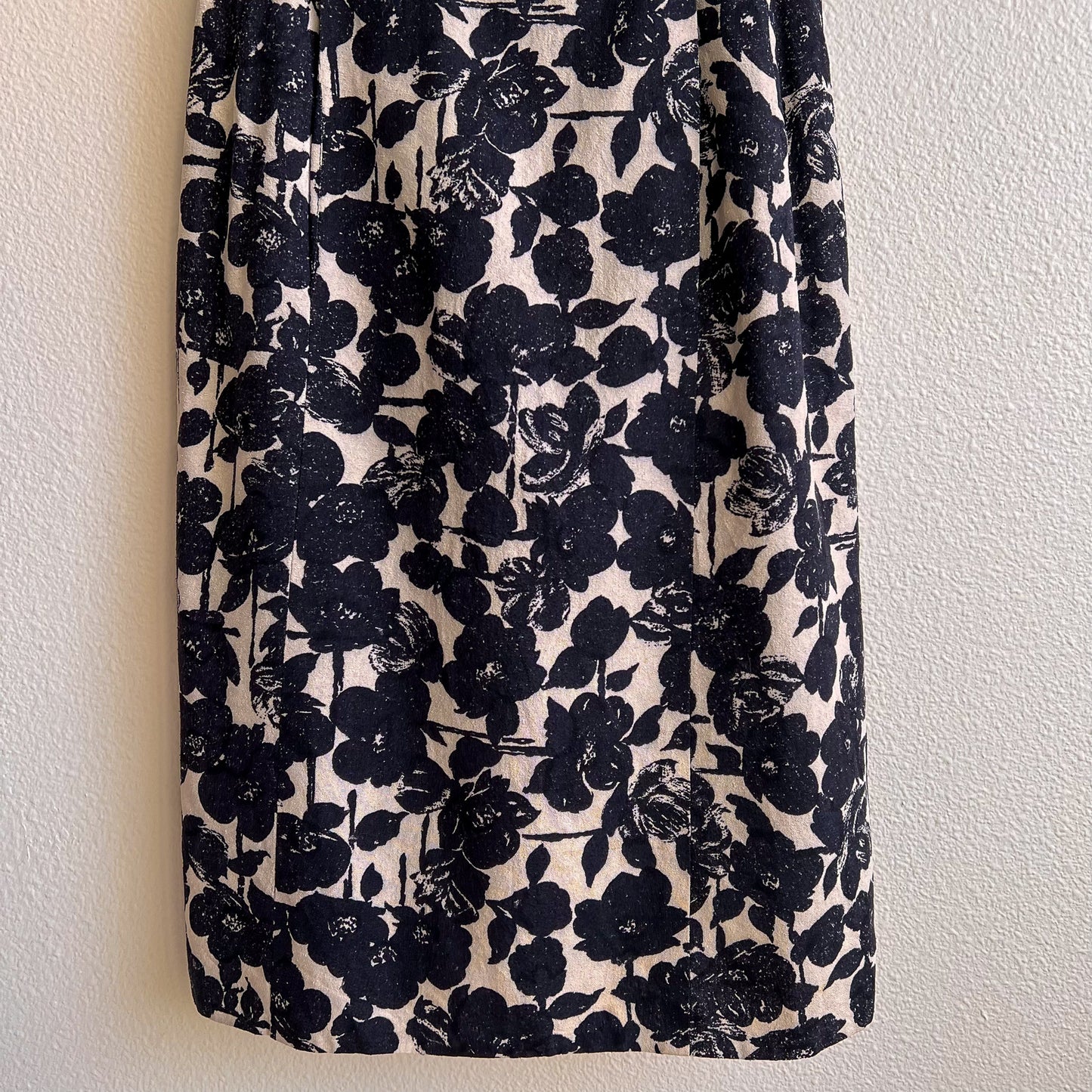 1960s Black and White Floral Button Dress (S/M)