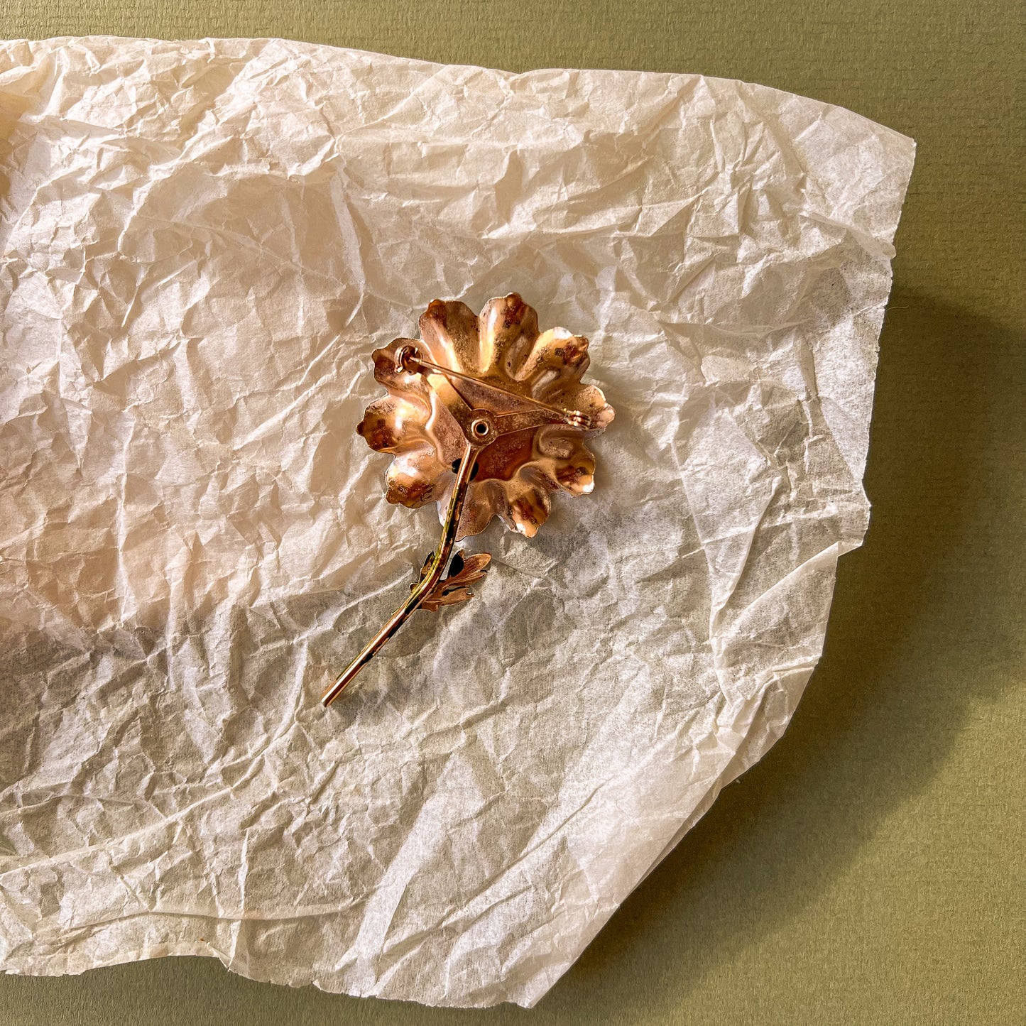 1960s Blue Daisy Flower Brooch