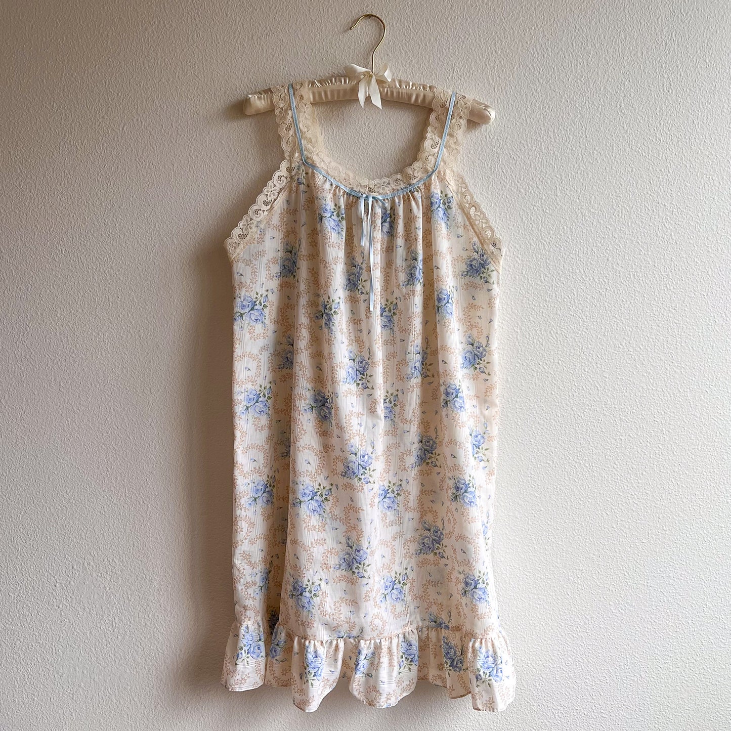 1960s Blue Floral Cotton Nightgown (M/L)