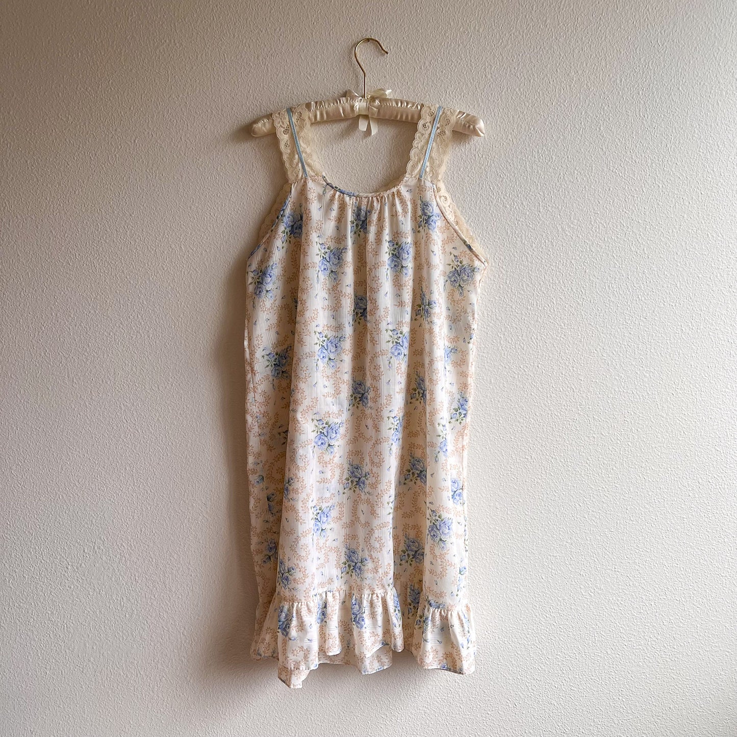 1960s Blue Floral Cotton Nightgown (M/L)