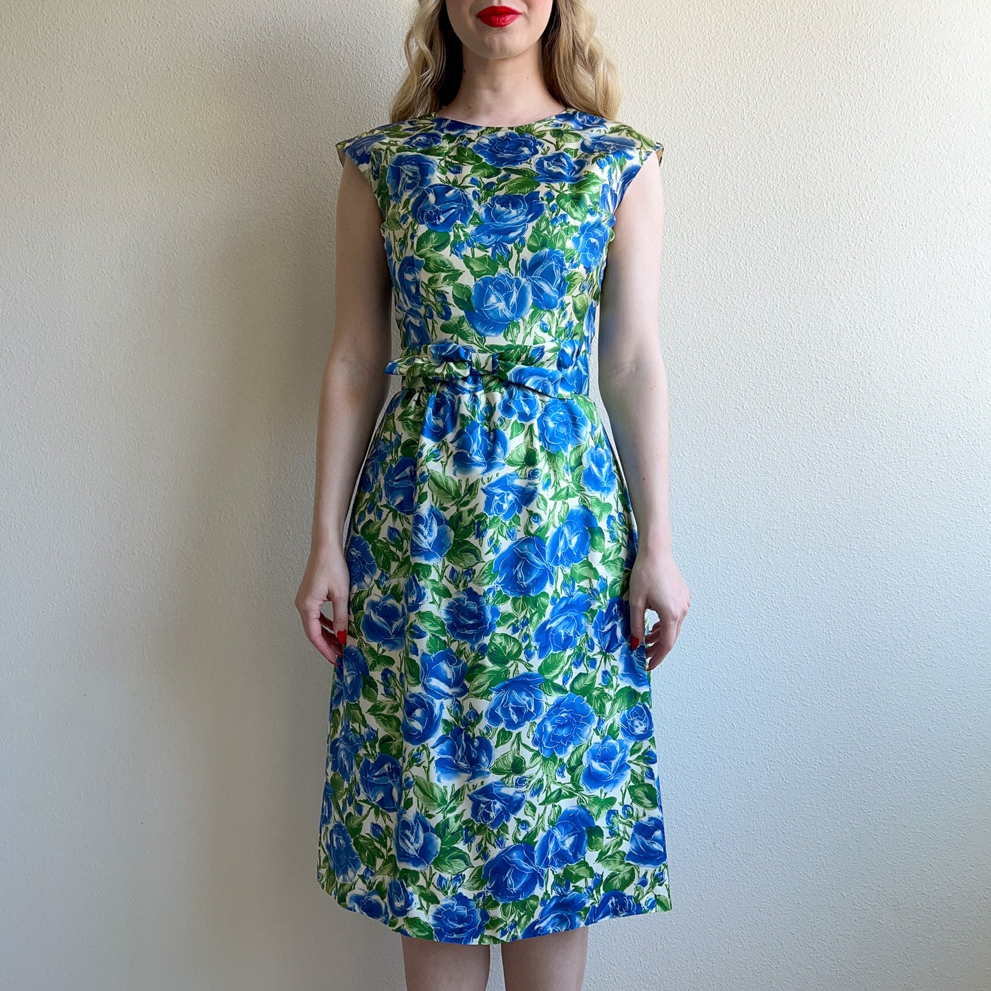 1960s Blue Roses Silk Sheath Dress (S)