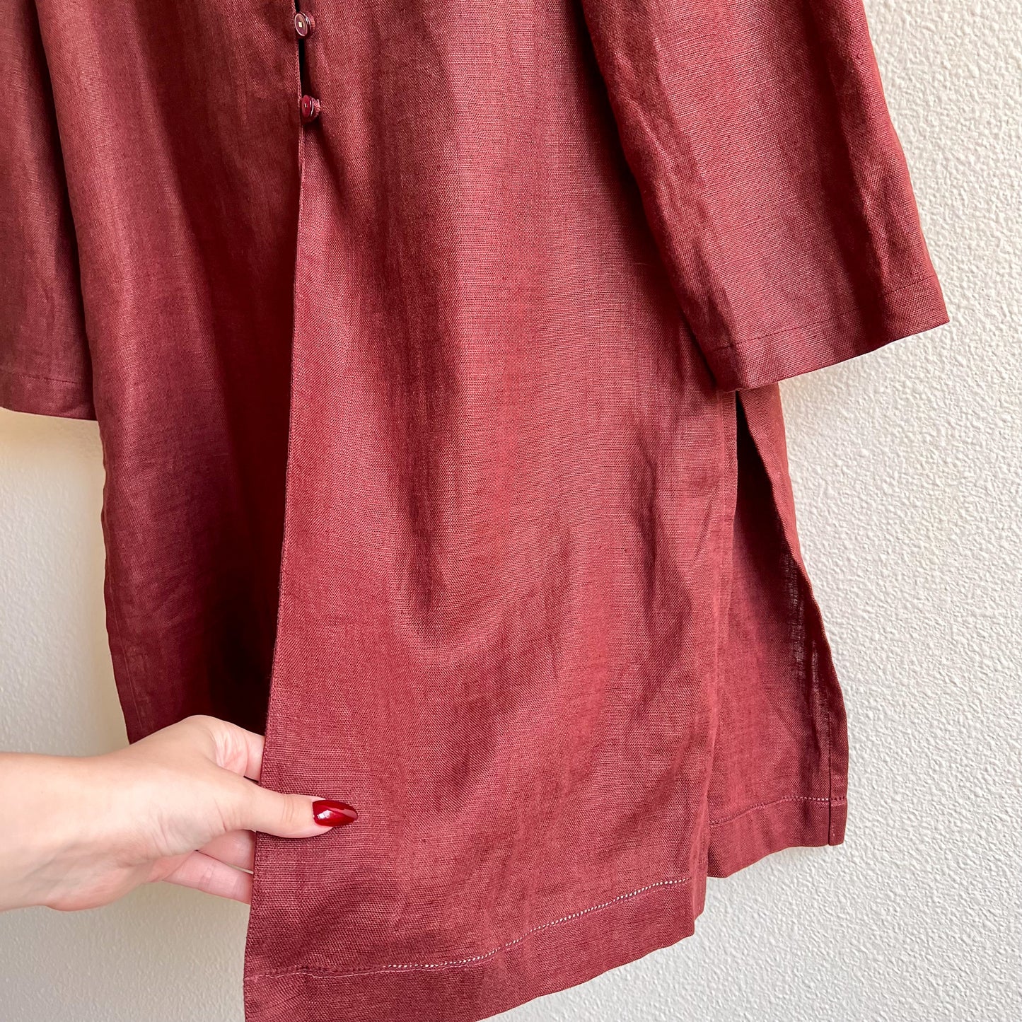 1960s Chocolate Brown Buttoned Linen Tunic (L/XL)