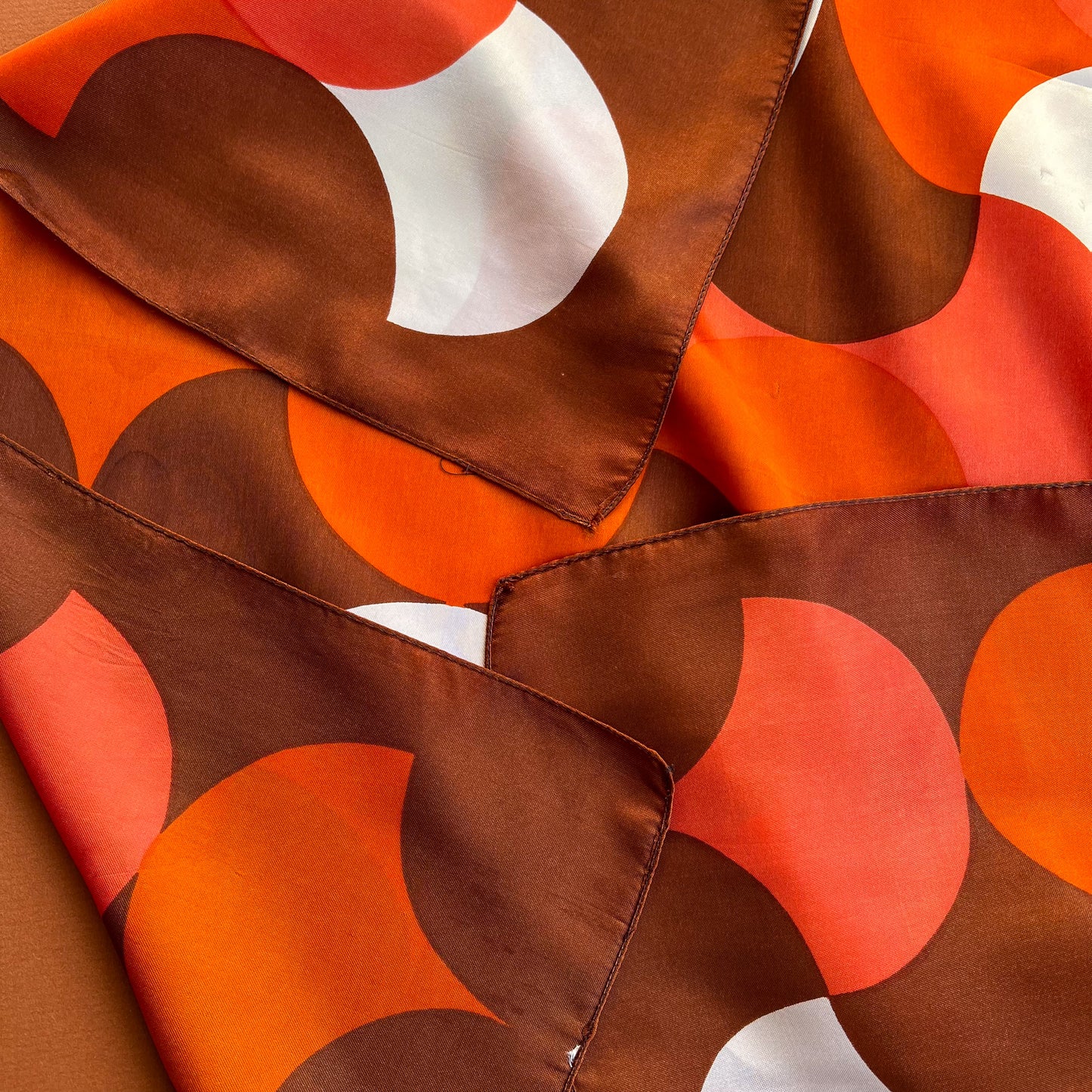 Adorable 1960s Brown and Pink Satin Scarf