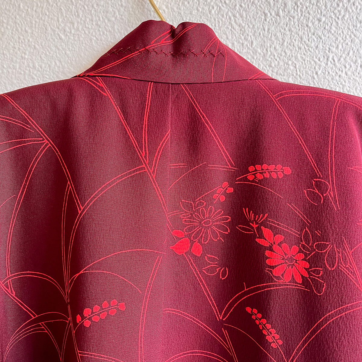 1960s Burgundy and Red Floral Silk Kimono (M/L)
