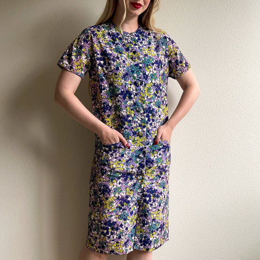 1960s Floral Buttoned Dress With Short Sleeves (S/M)