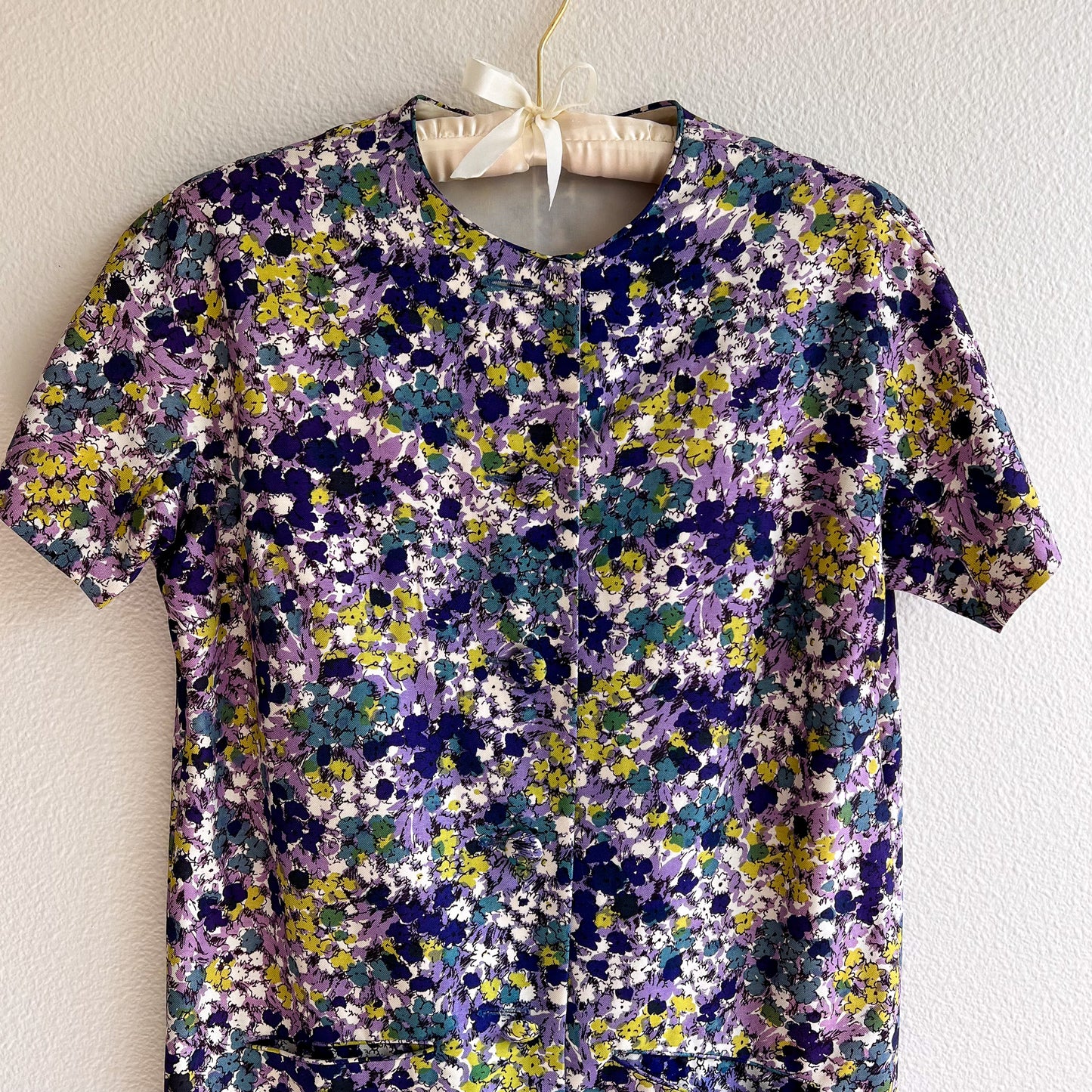 1960s Floral Buttoned Dress With Short Sleeves (S/M)