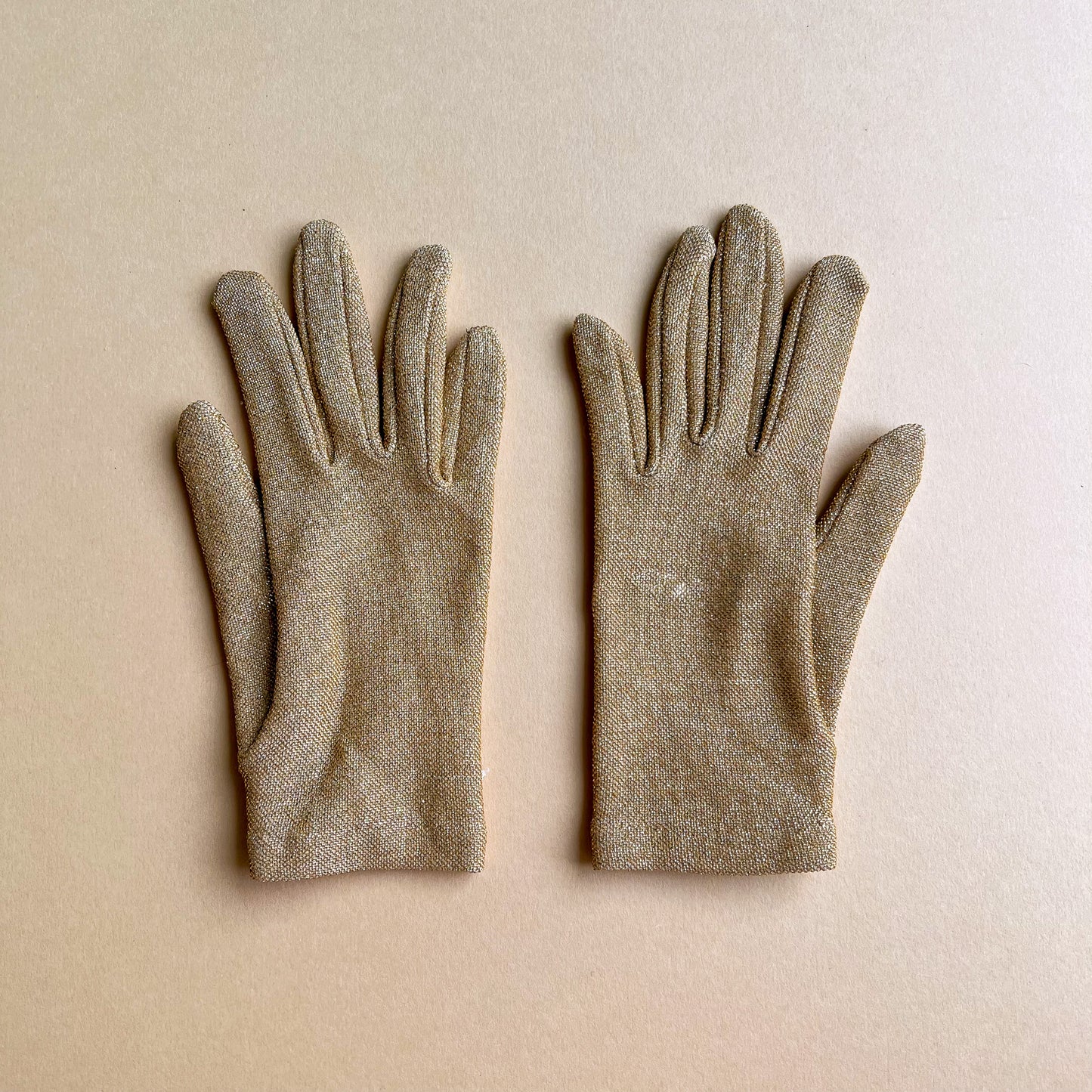 1960s Sparkling Gold Knit Gloves