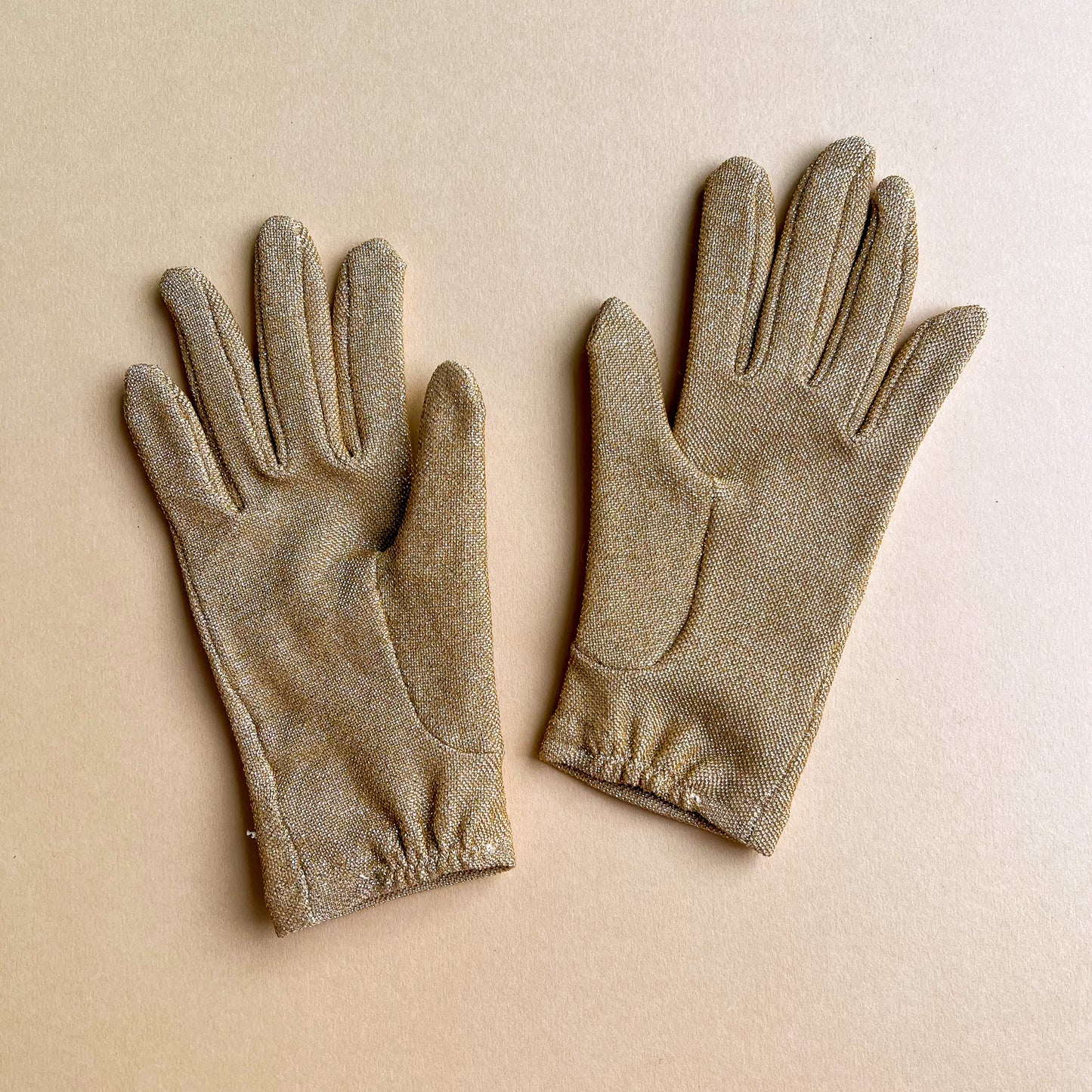 1960s Sparkling Gold Knit Gloves
