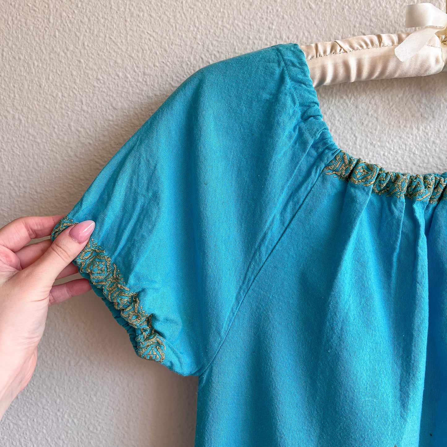 1960s Blue and Gold Grecian Summer Dress (M)