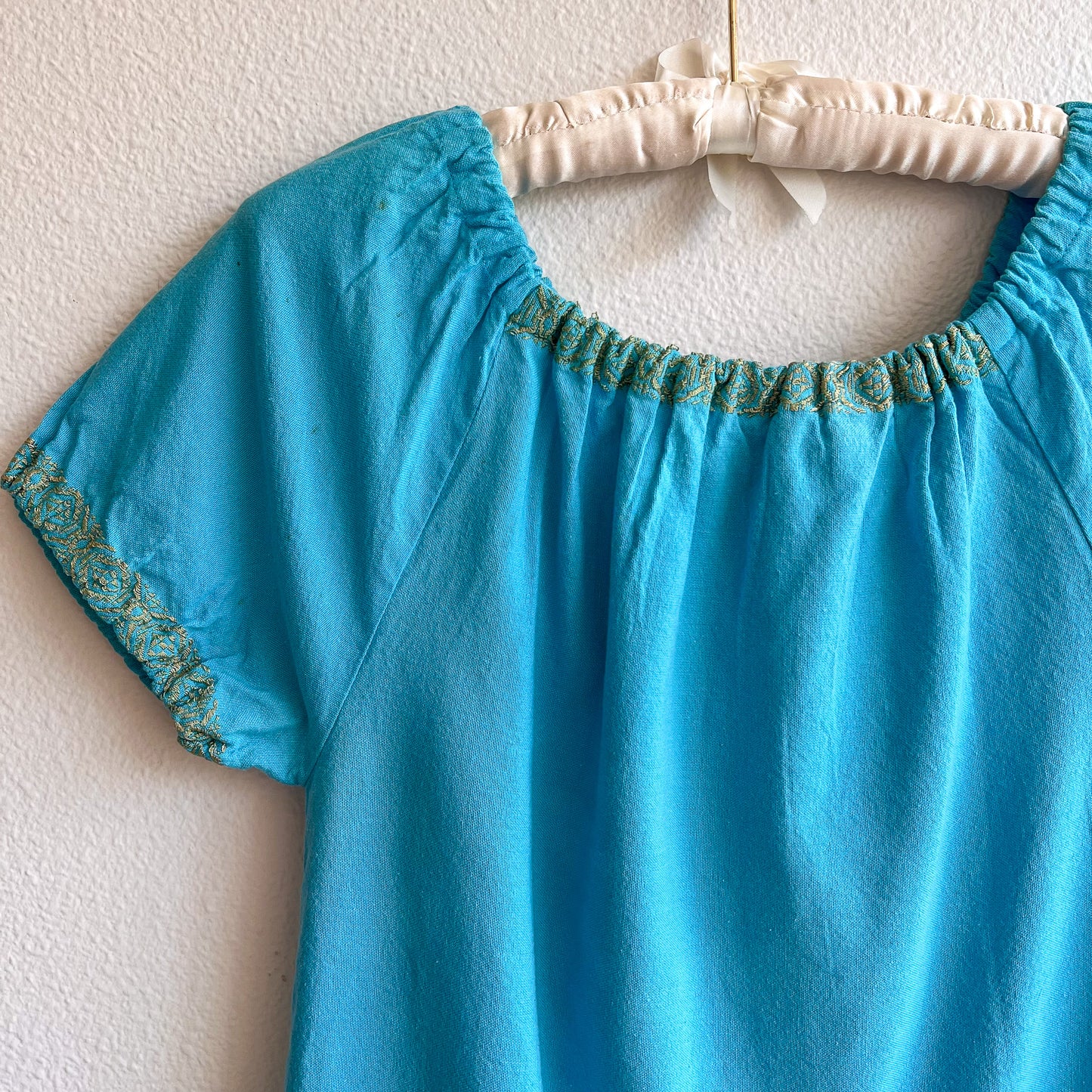 1960s Blue and Gold Grecian Summer Dress (M)