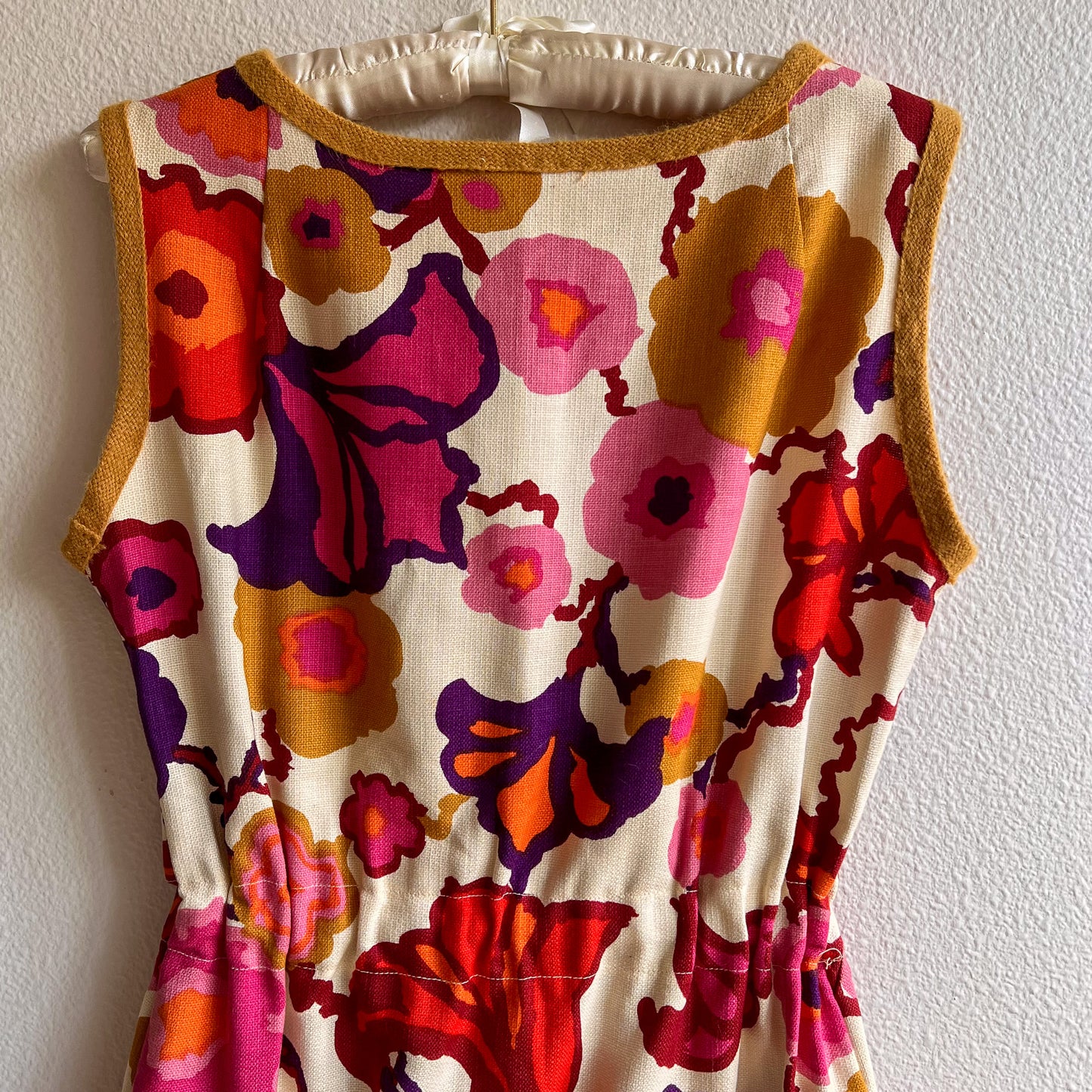 1960s Handmade Summer Dress With a Retro Floral Print (S/M)