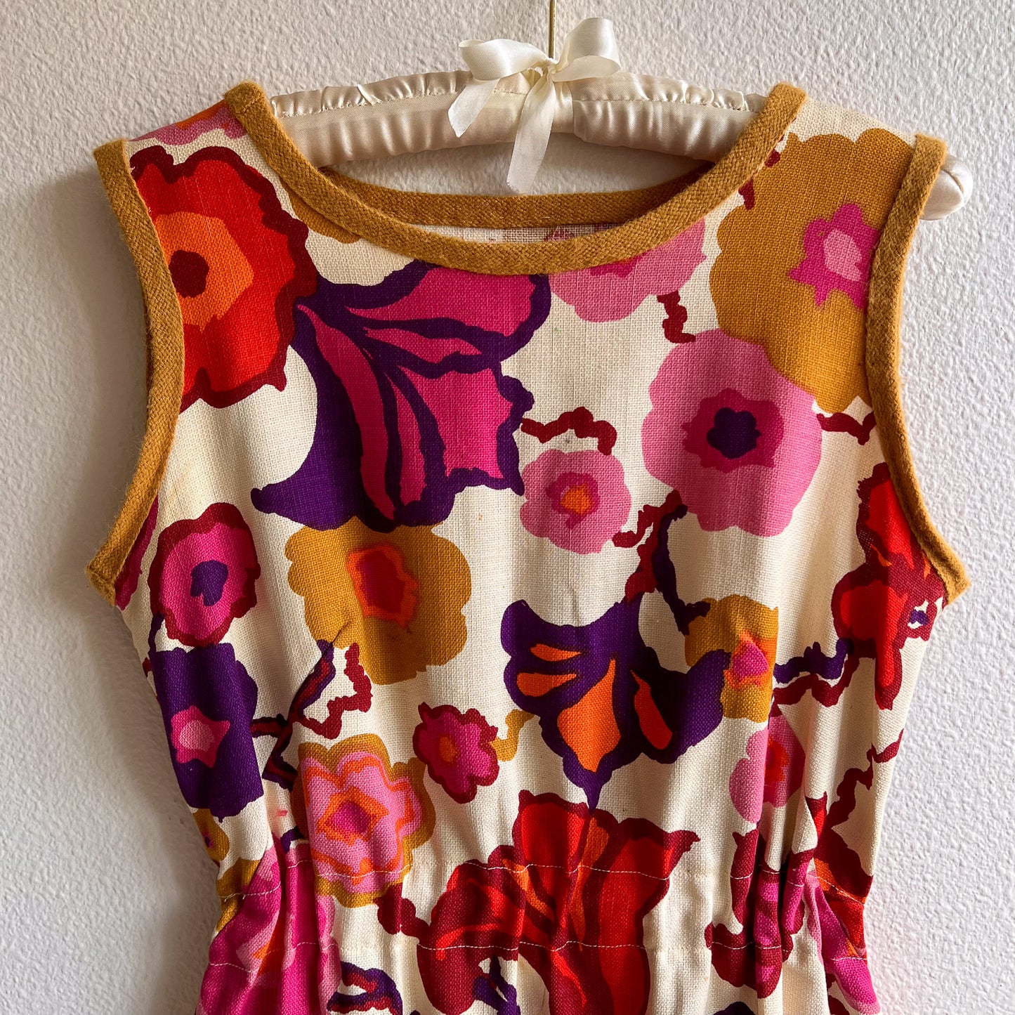 1960s Handmade Summer Dress With a Retro Floral Print (S/M)