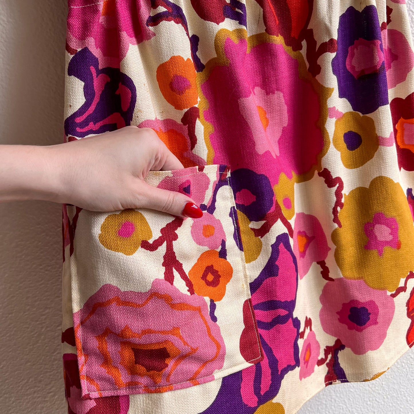 1960s Handmade Summer Dress With a Retro Floral Print (S/M)