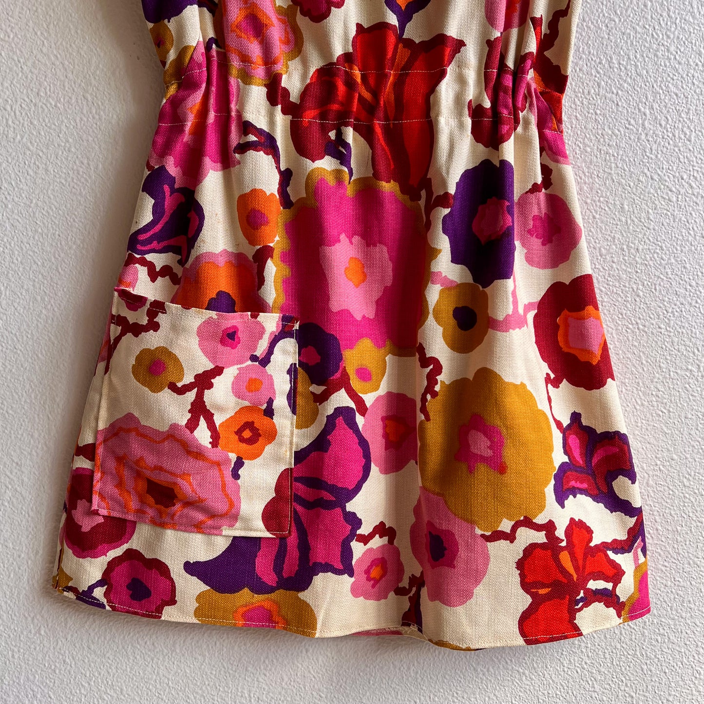 1960s Handmade Summer Dress With a Retro Floral Print (S/M)