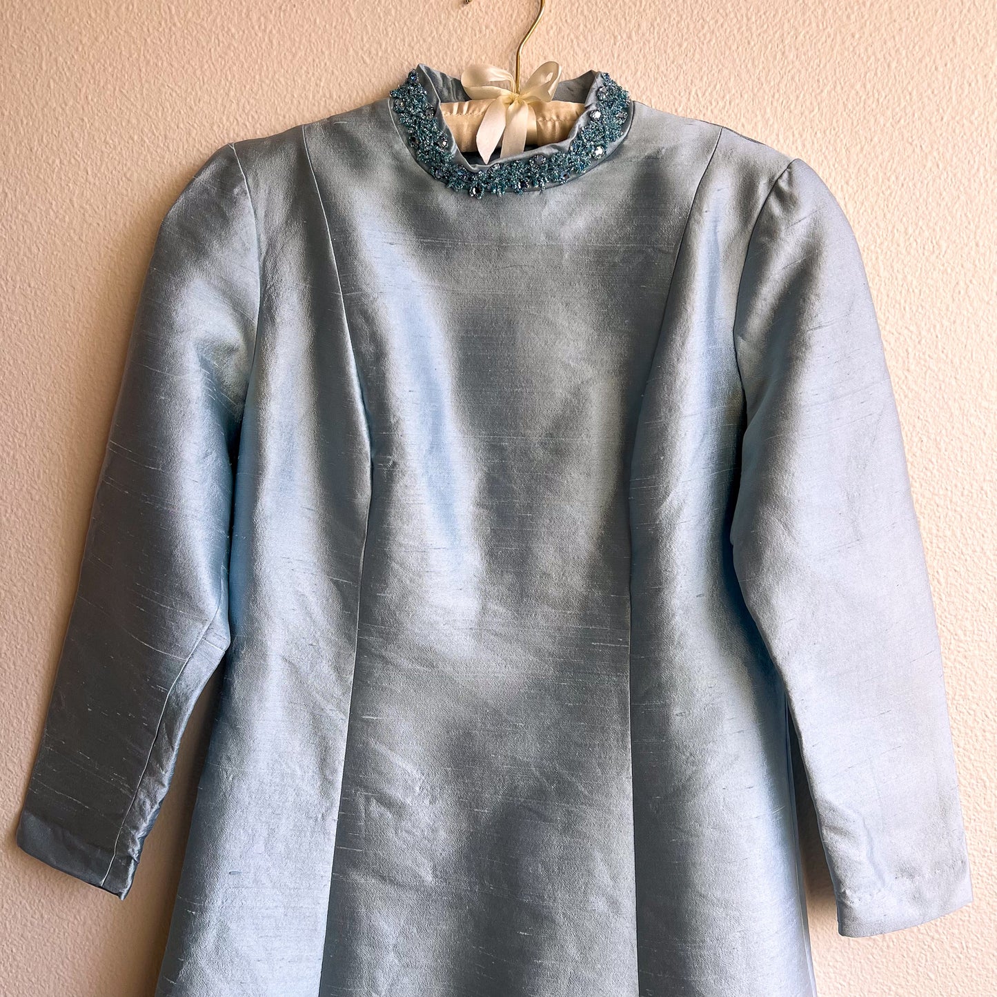 1960s Icy Blue Long Sleeve Silk Party Dress (M/L)