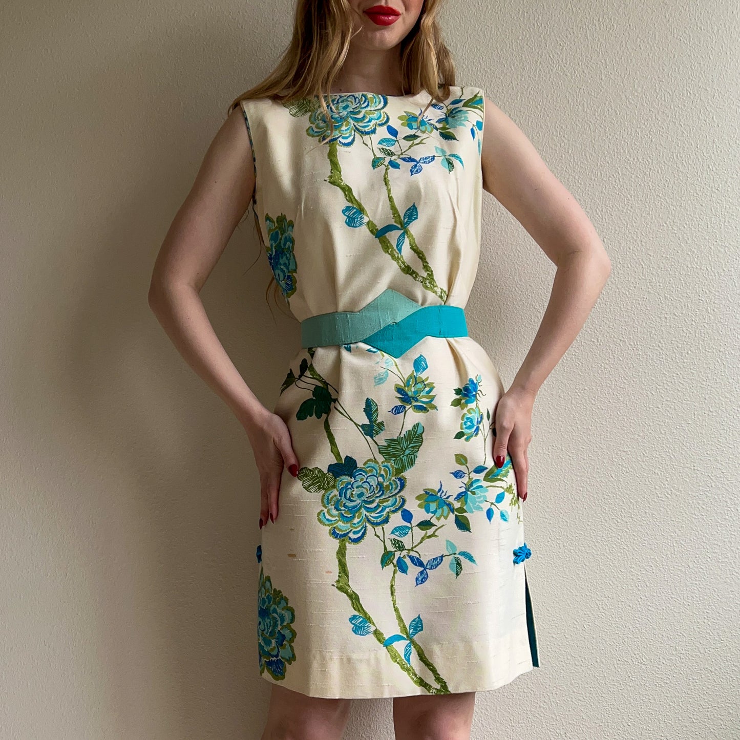 1960s Ivory Belted Dress With Blue Flowers (M)