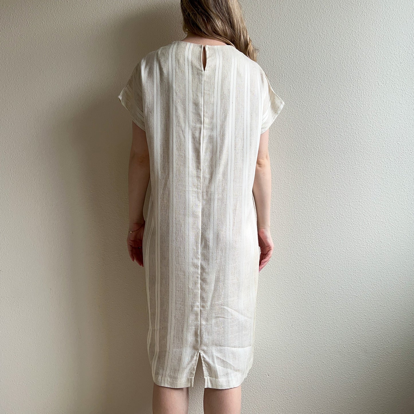 1960s Ivory Striped Linen Shift Dress (M/L)