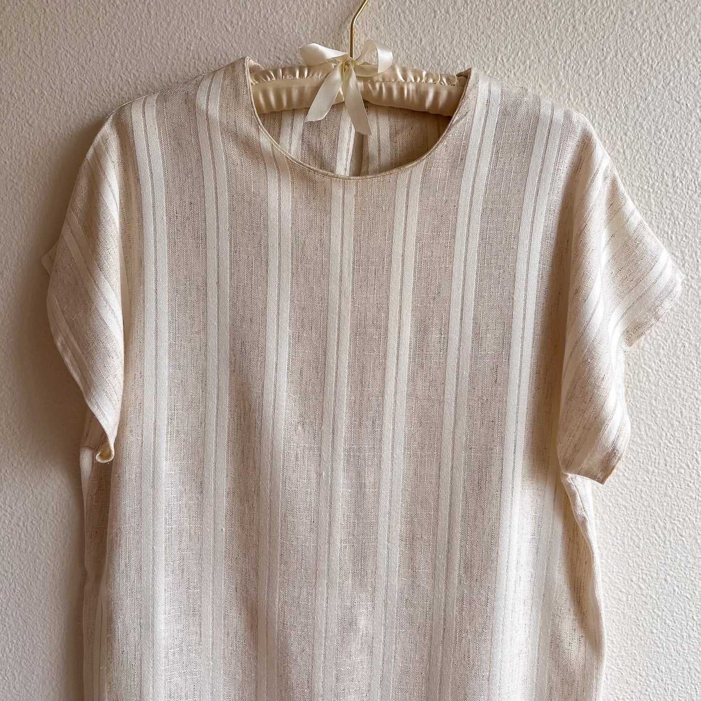1960s Ivory Striped Linen Shift Dress (M/L)