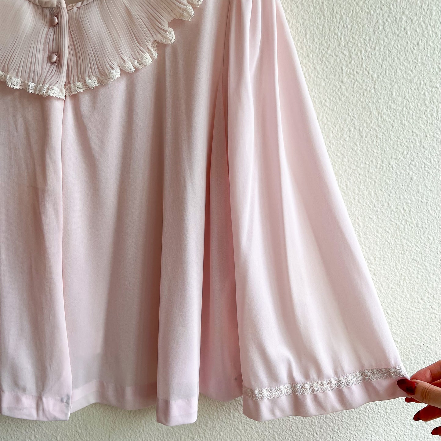 Adorable 1960s Lilac Sheer Bed Jacket (M/L)