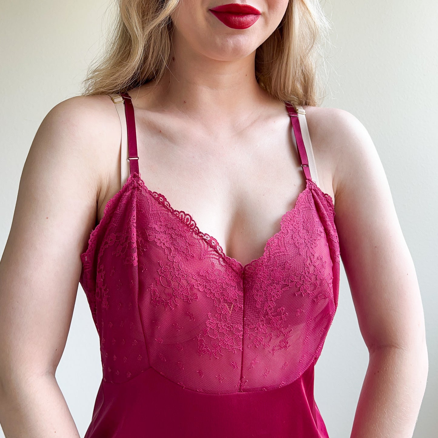 1960s Rich Magenta Slip Dress With Lace (M/L)