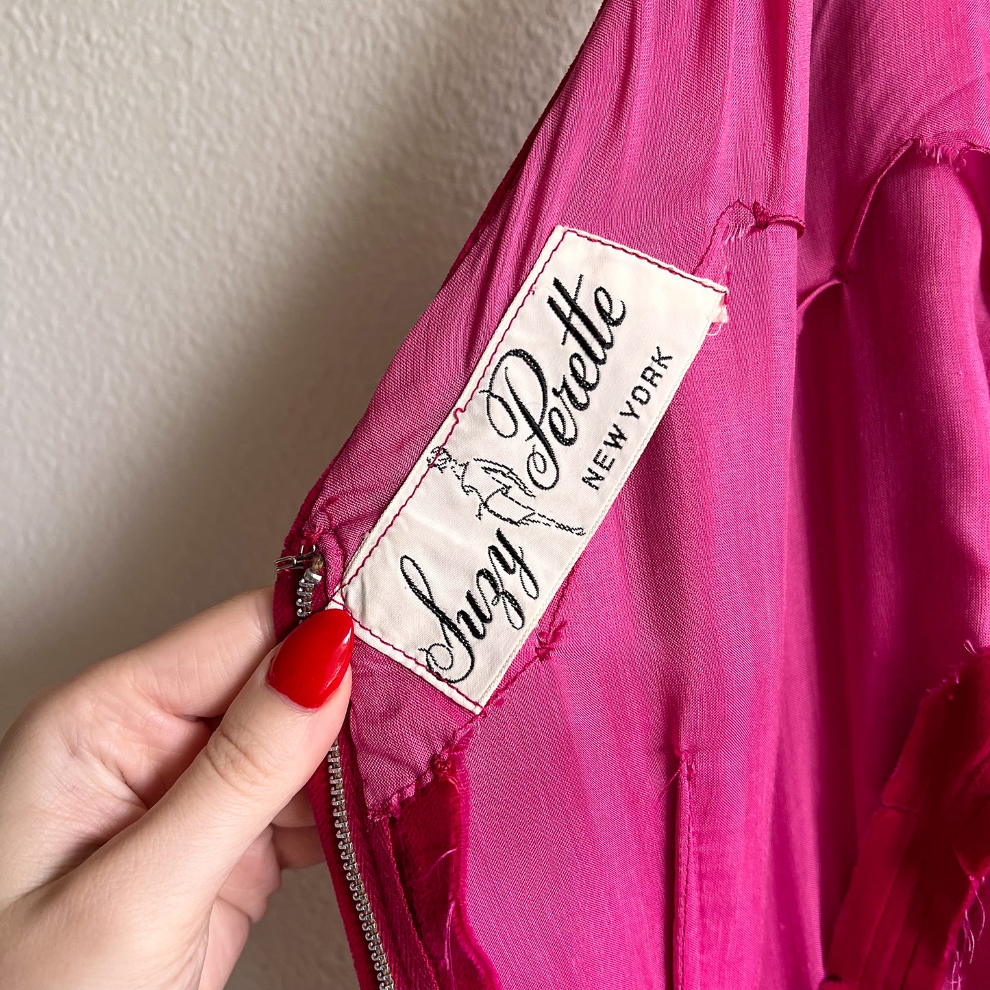 Stunning 1960s Magenta Velvet Party Dress (M)