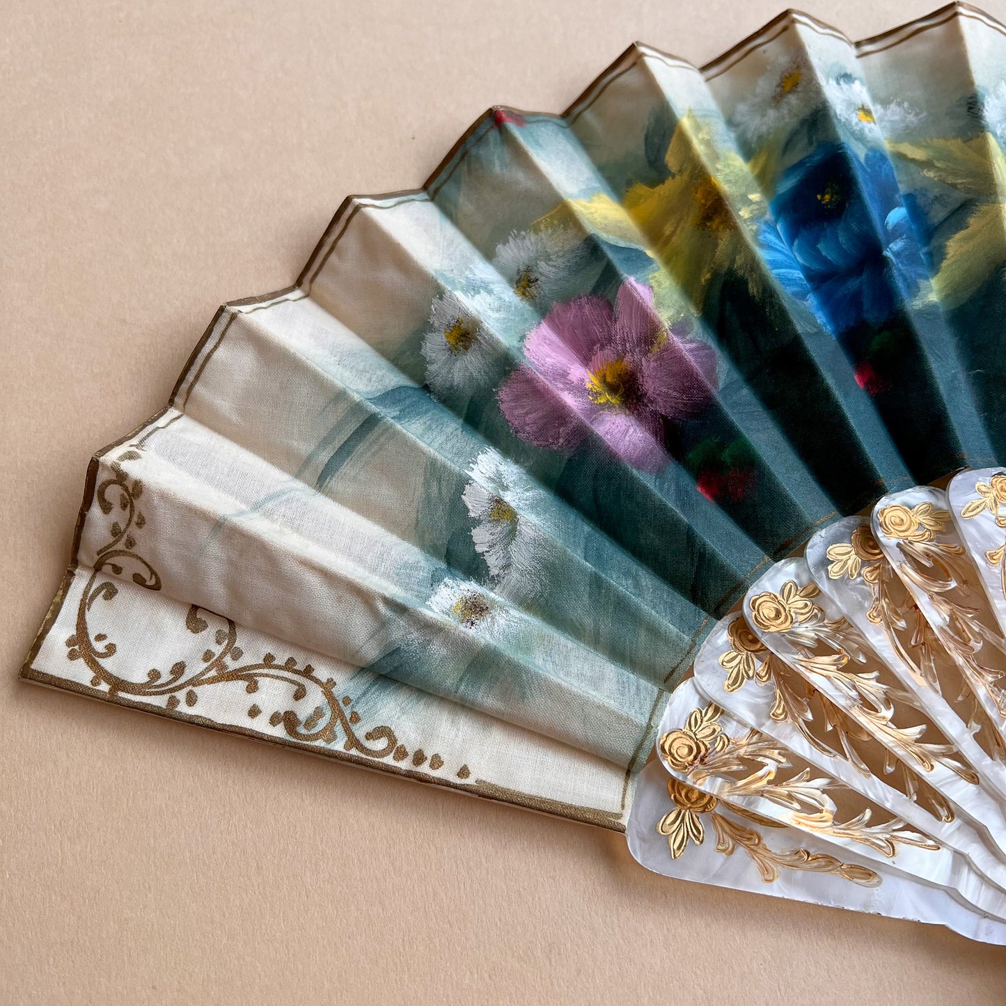 1960s Mother of Pearl Fan With Hand Painted Flowers