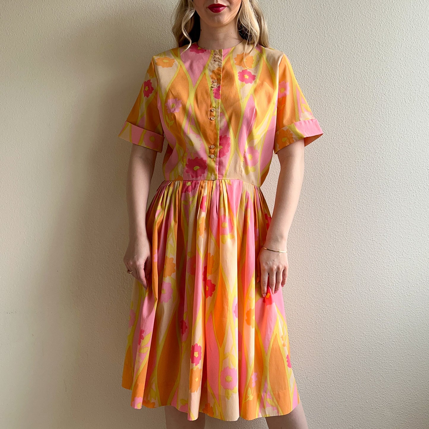 1950s Orange and Pink Sorbet Print Dress (M)