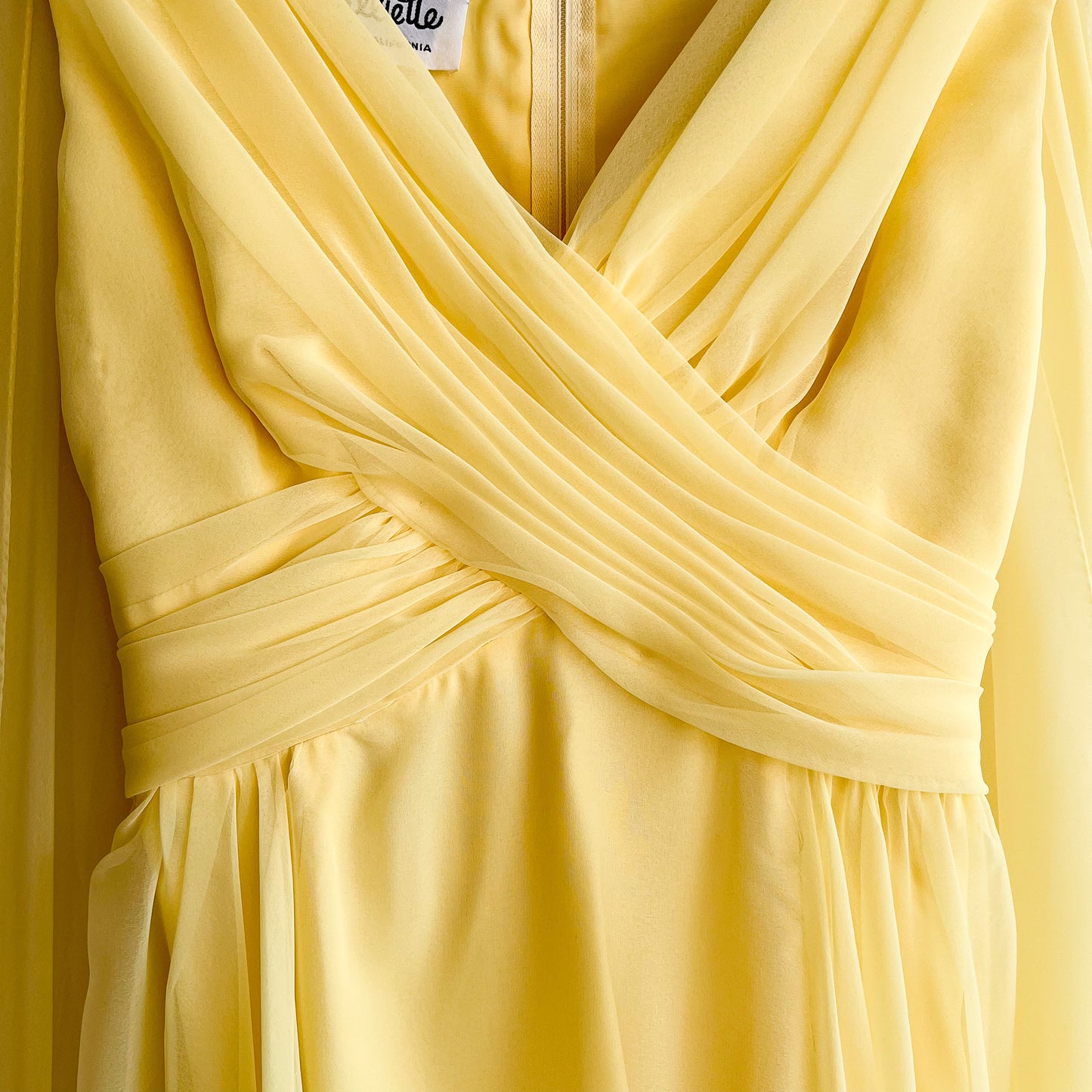 Marvelous 1960s Pale Yellow Chiffon Gown (XS/S)