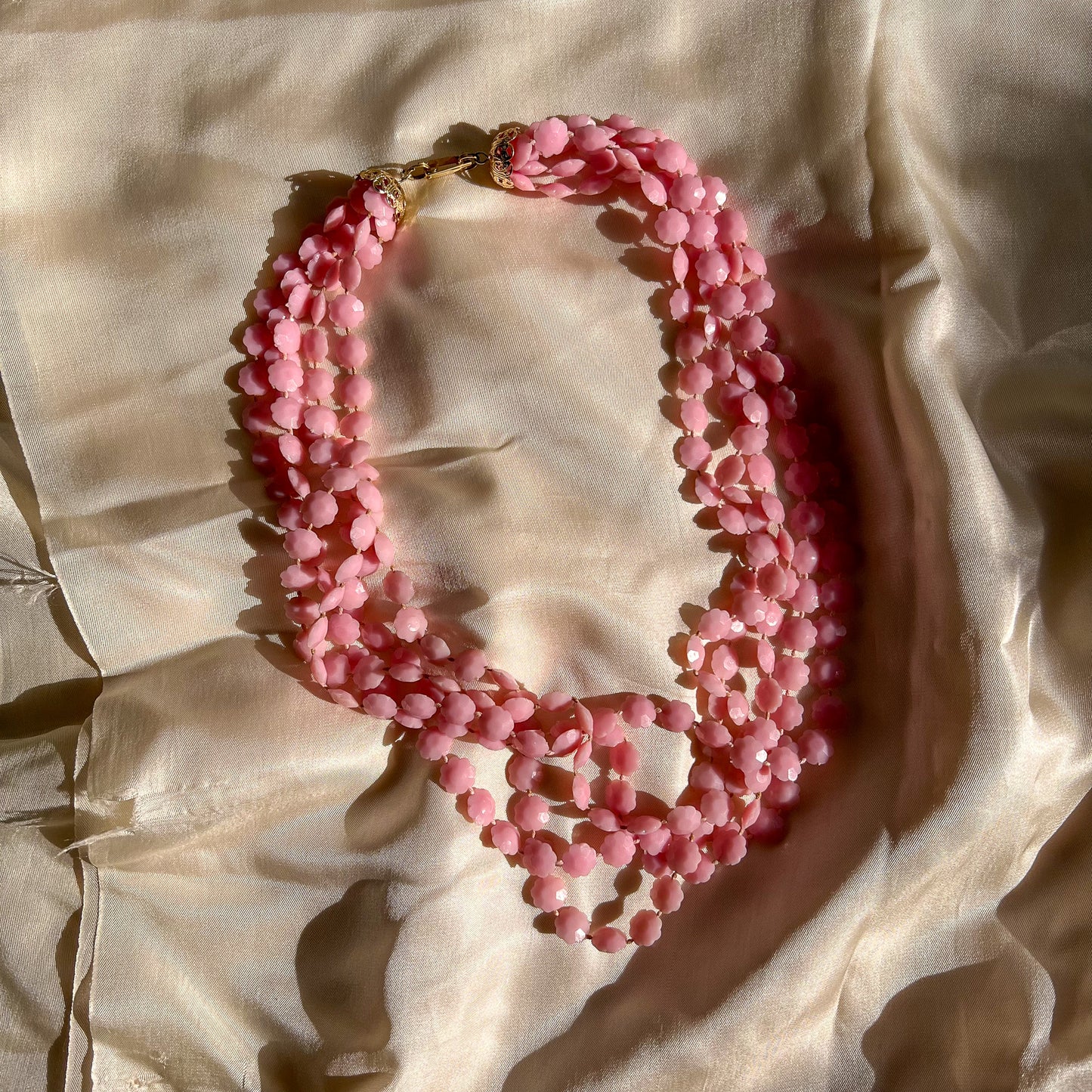 1960s Bubblegum Pink Faceted Beaded Necklace
