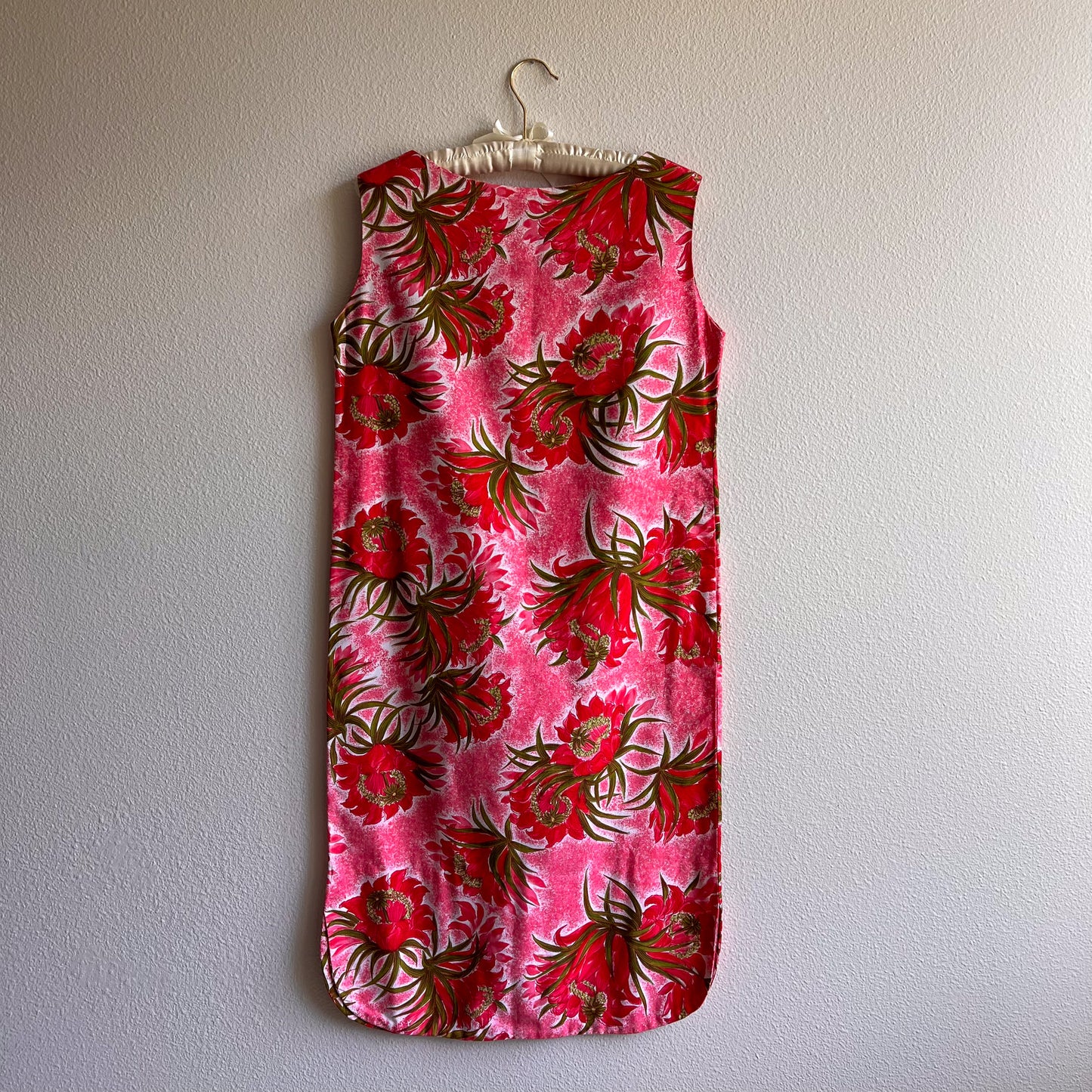 1960s Pink Flowers Hawaiian Summer Dress (S/M)