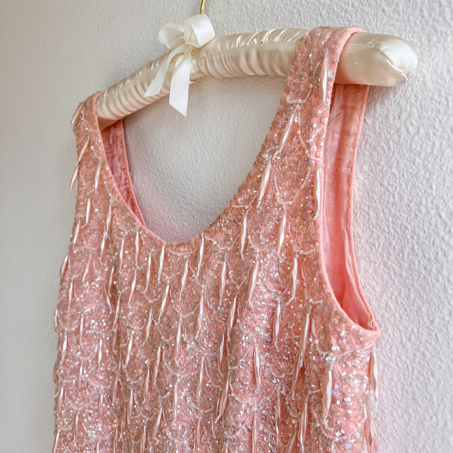 Stunning 1960s Baby Pink Sequined Blouse (S/M)