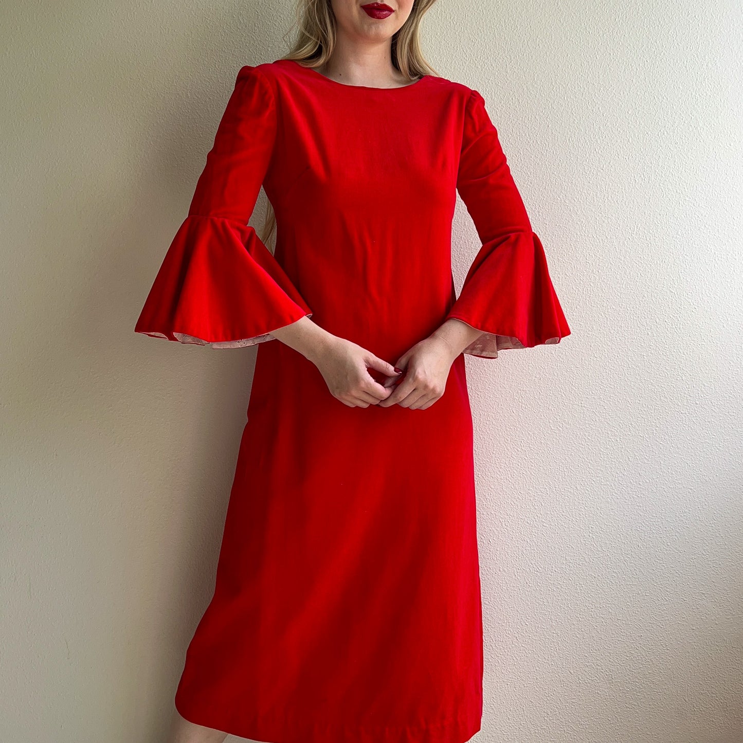 Stunning 1960s Red Velvet Dress With Eyelet Details (M)
