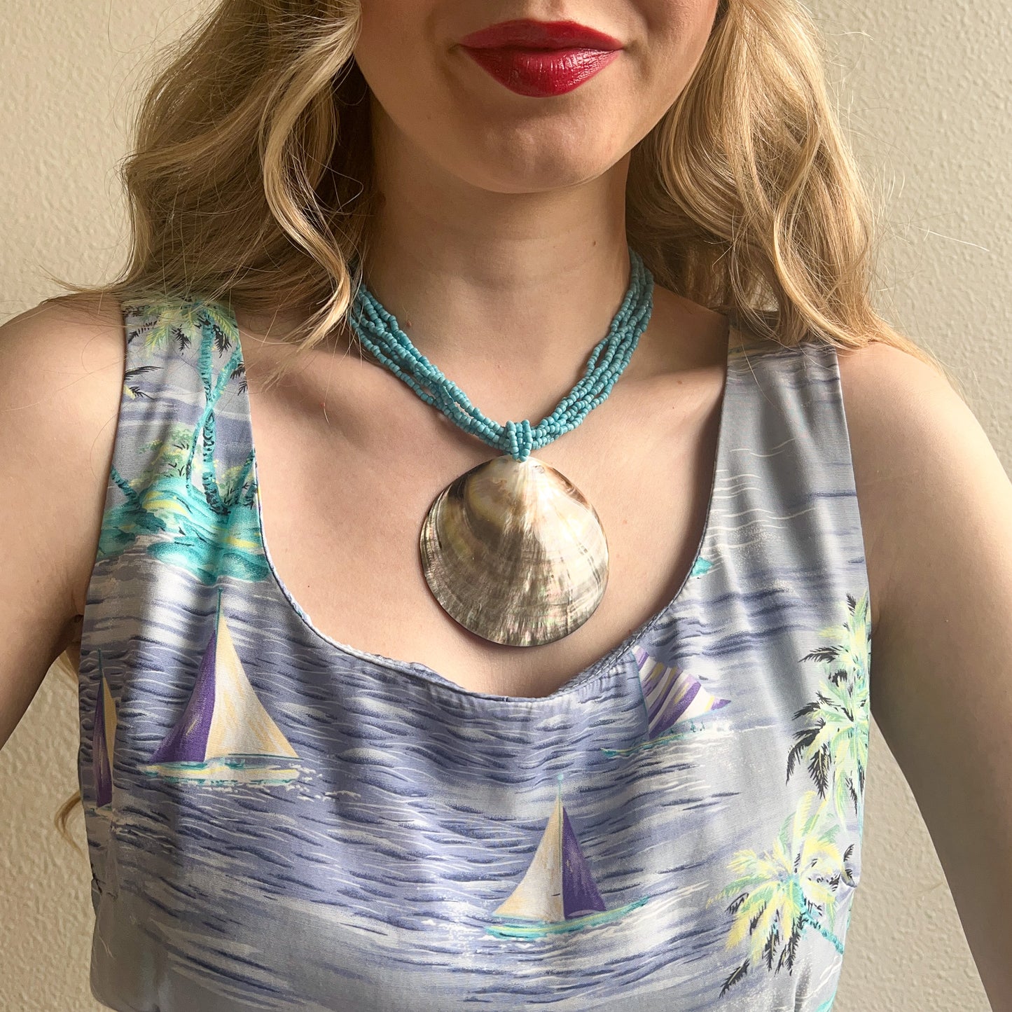 1960s Turquoise Beaded Necklace With Mother of Pearl Shell