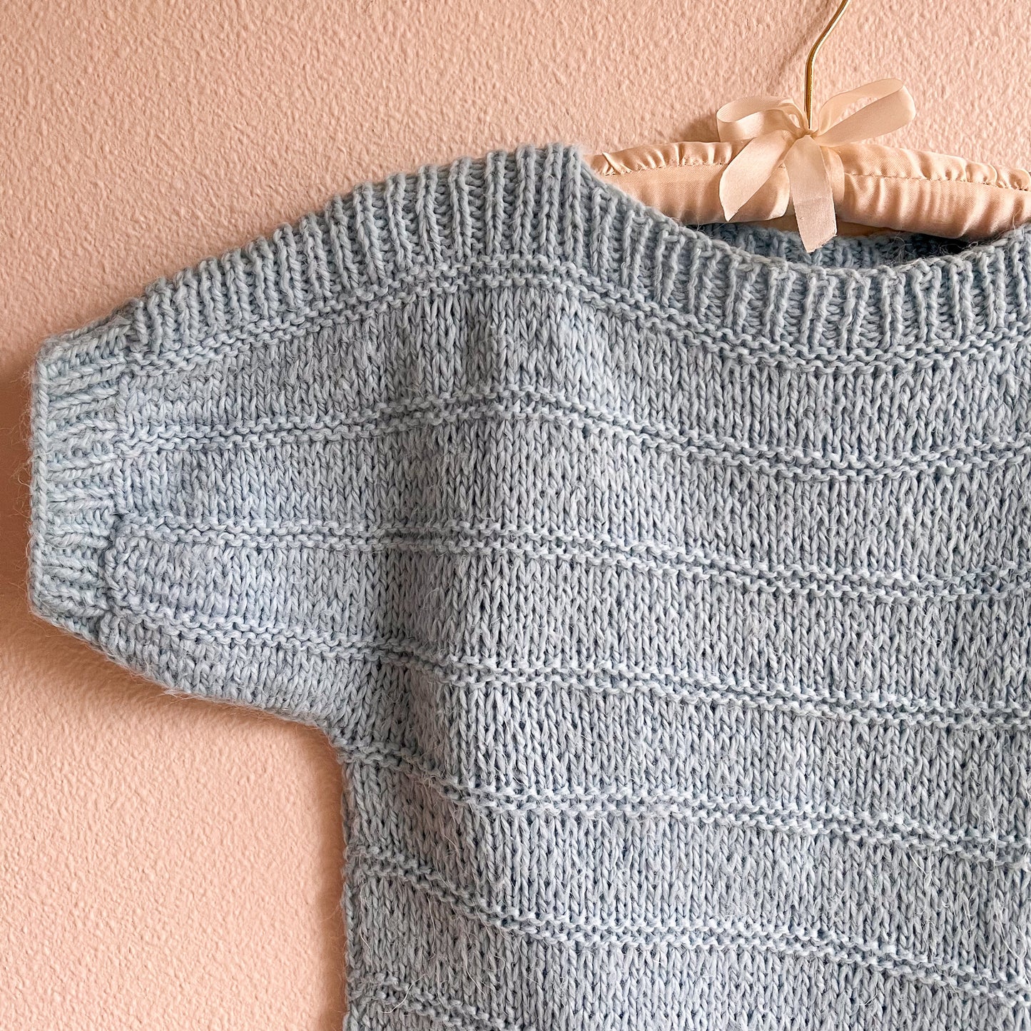 1960s Sky Blue Handknit Sweater (S/M)