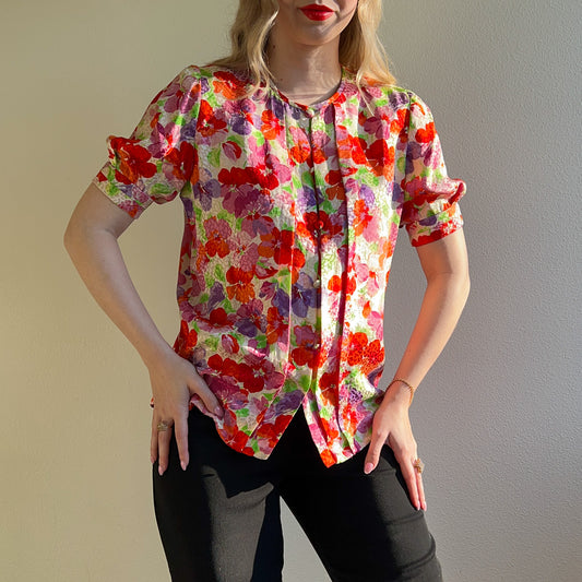 Darling 1960s Red and Purple Floral Silk Blouse (S/M)