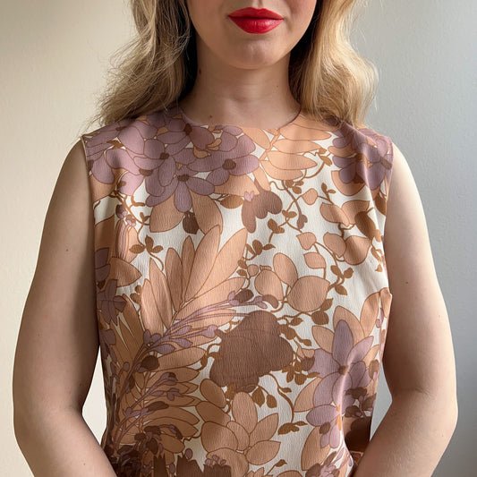 1960s Taupe Floral Novelty Print Shift Dress (M/L)